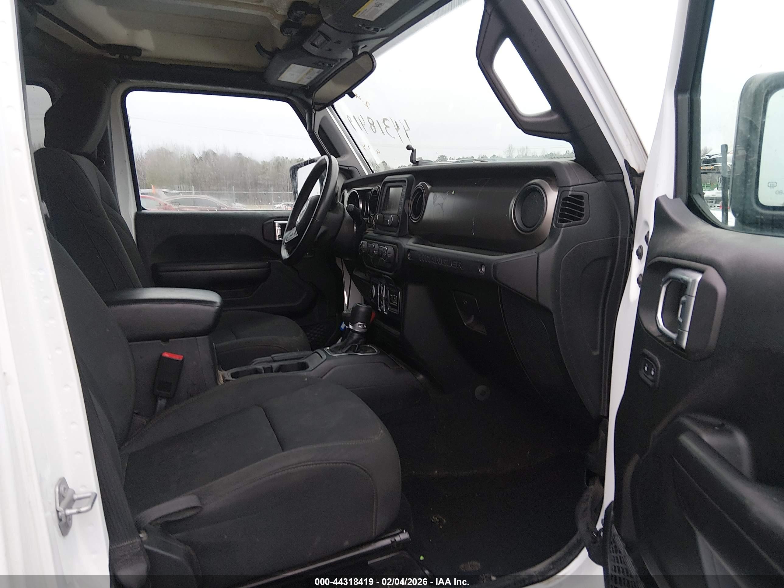 JEEP WRANGLER image 5