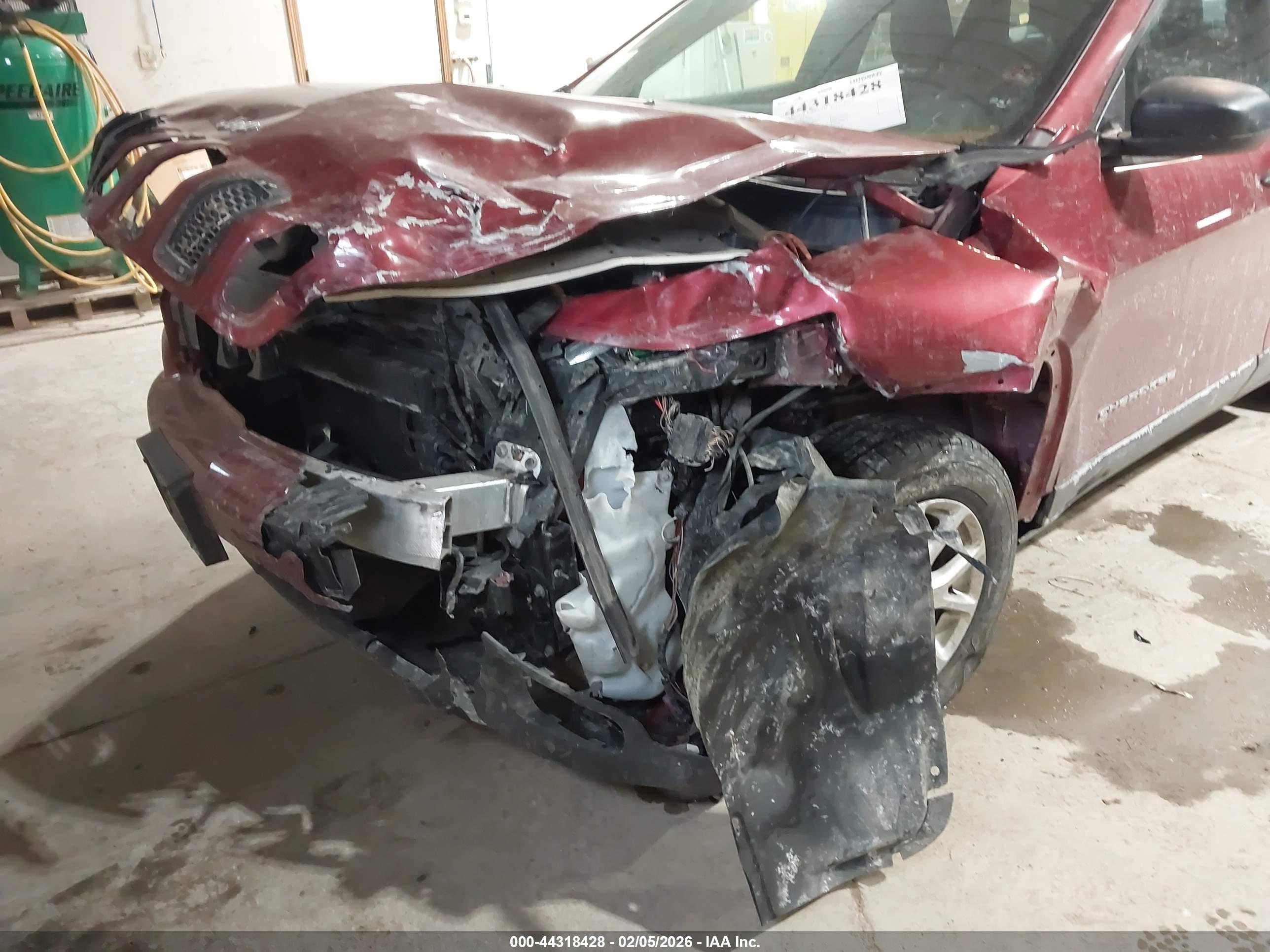 JEEP CHEROKEE image 6