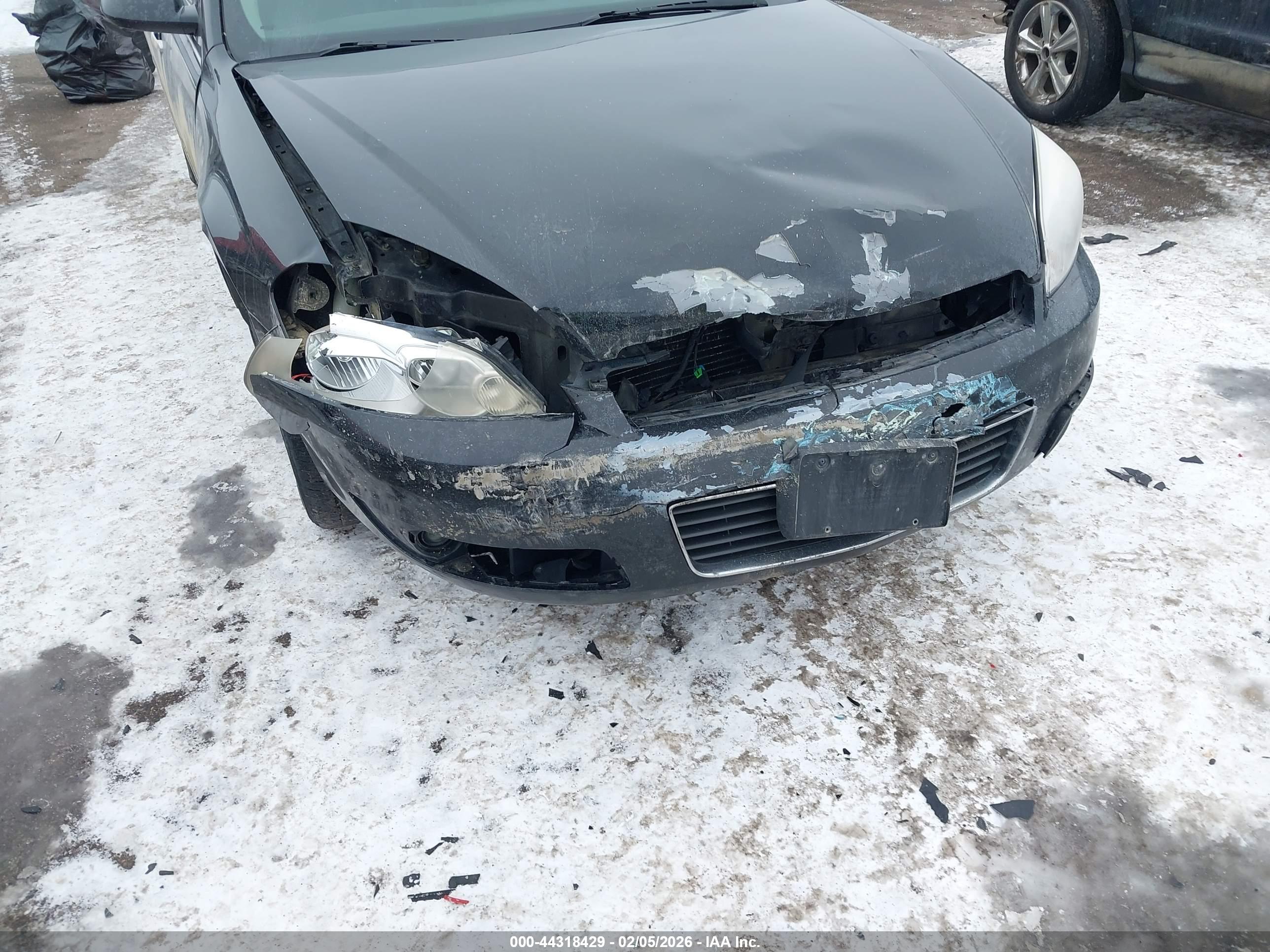 CHEVROLET IMPALA image 6