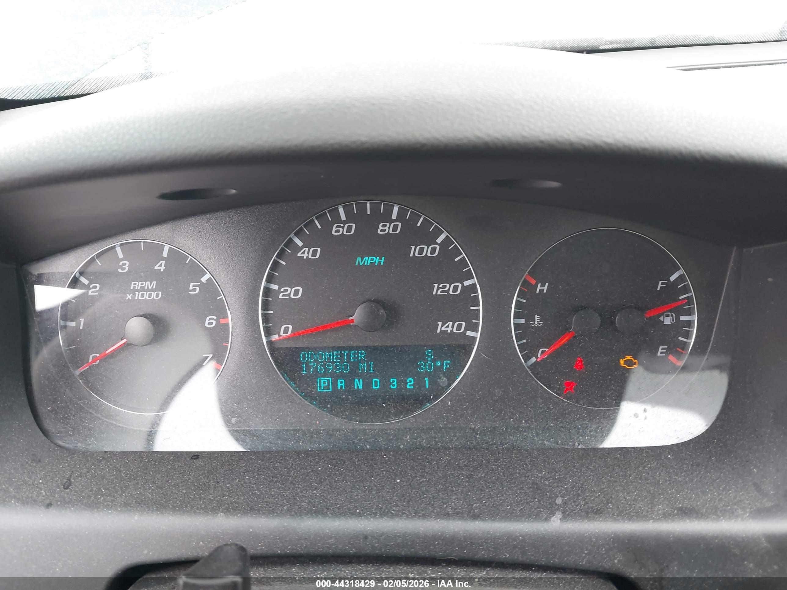 CHEVROLET IMPALA image 7