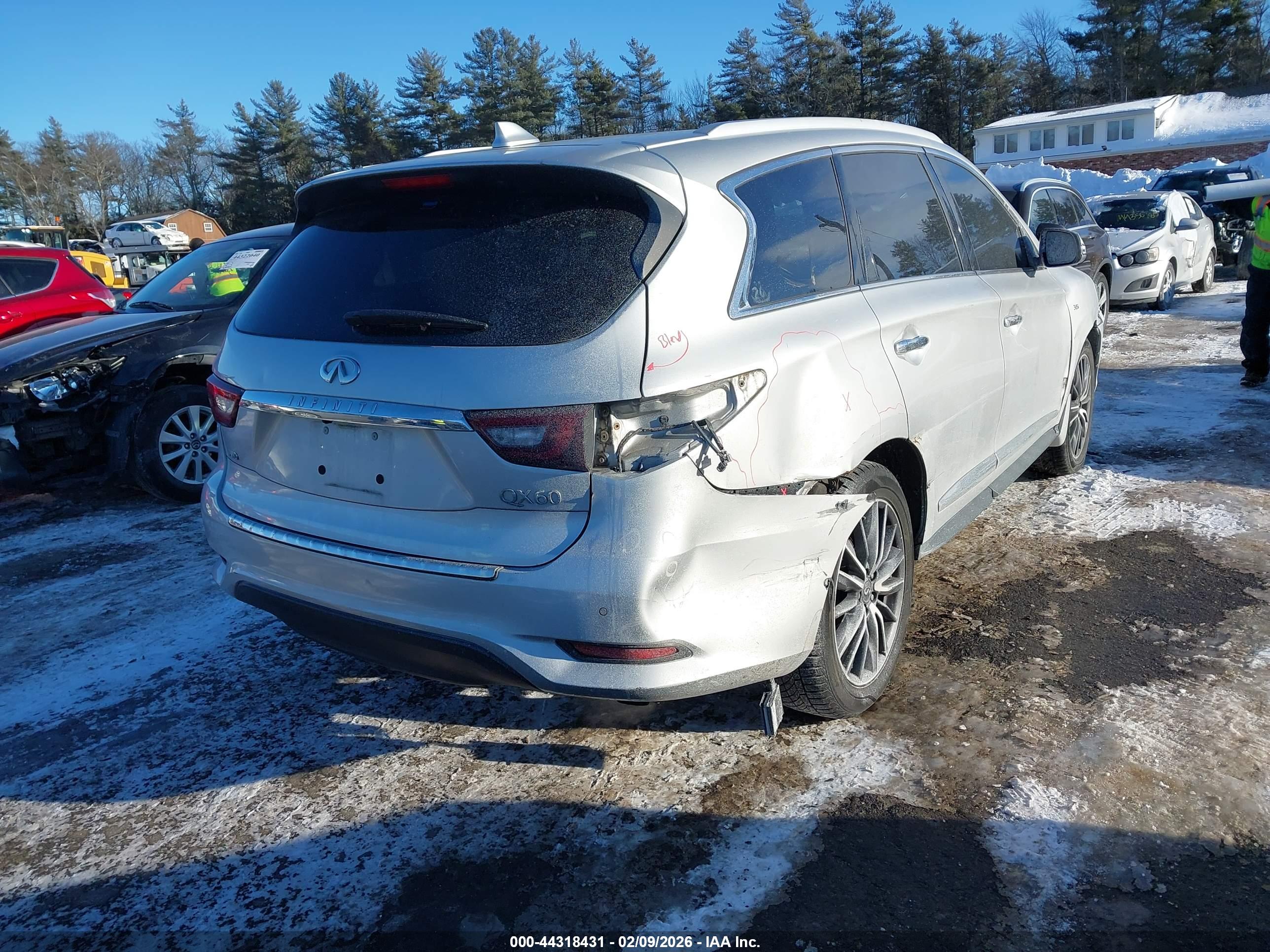 INFINITI QX60 image 4