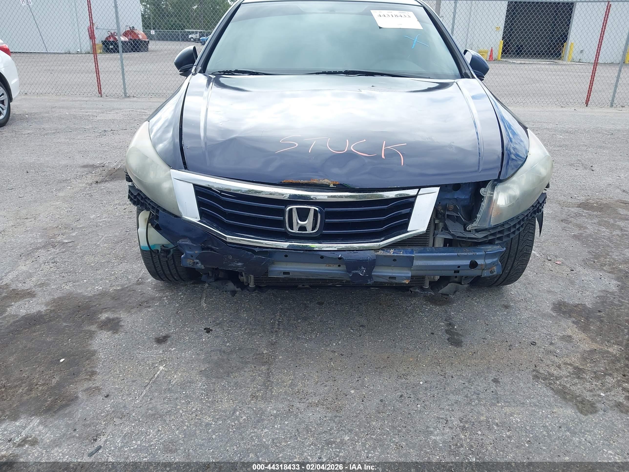 HONDA ACCORD image 6