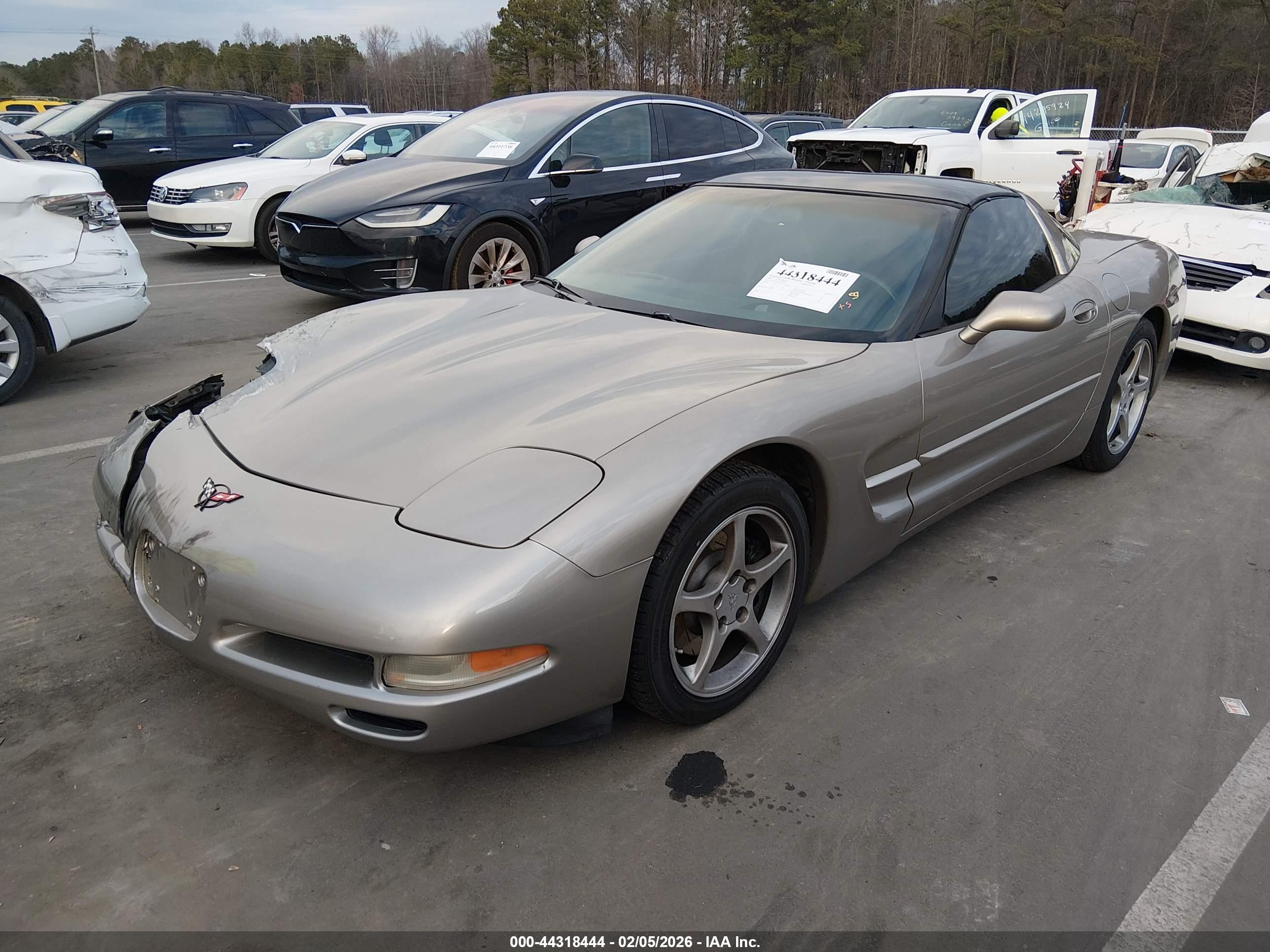 CHEVROLET CORVETTE image 2