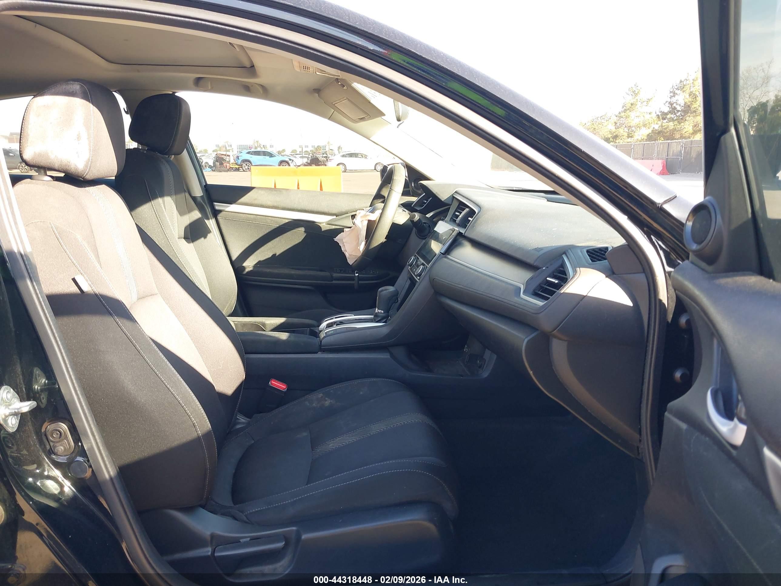HONDA CIVIC image 5