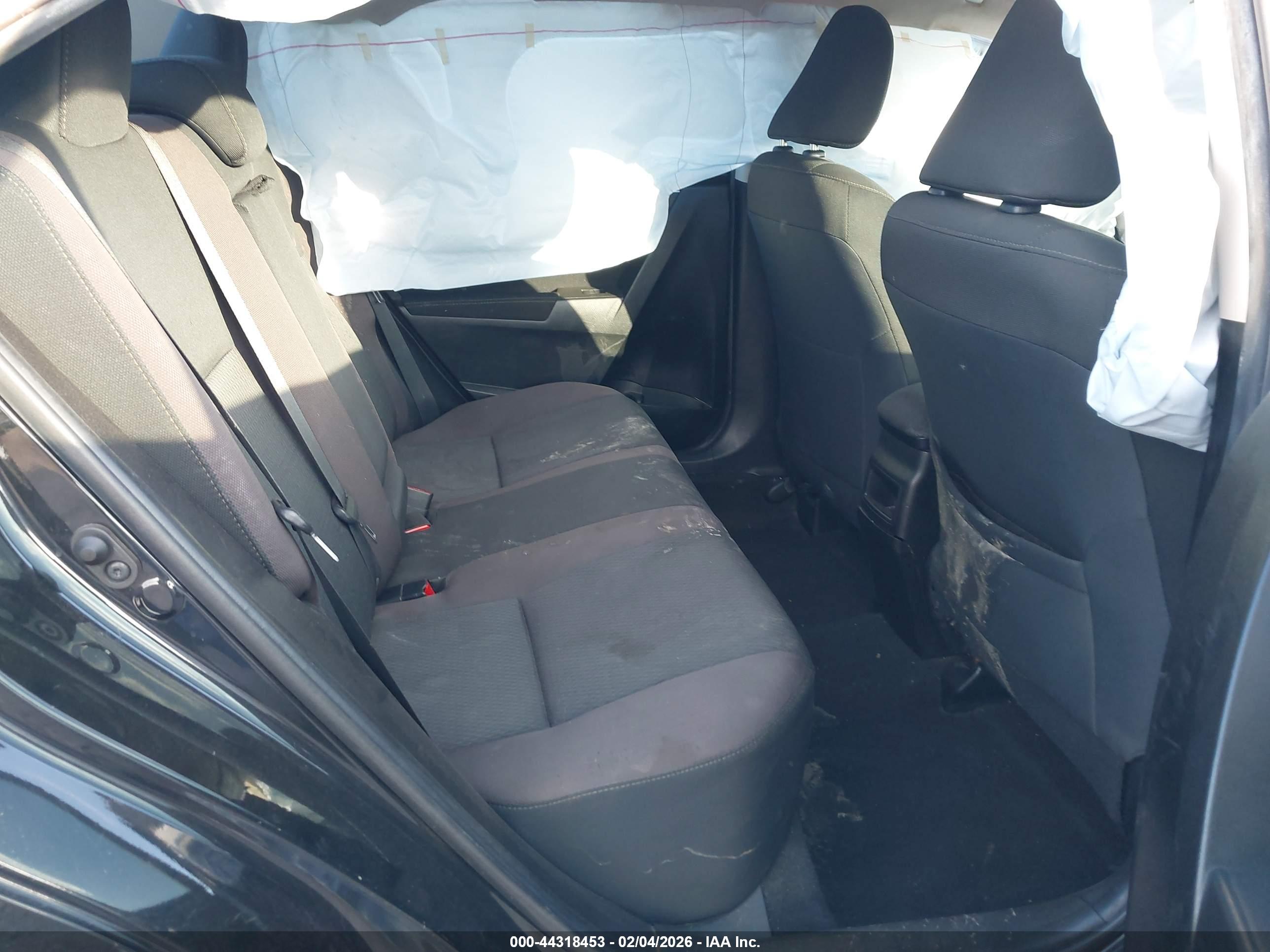 TOYOTA COROLLA image 8