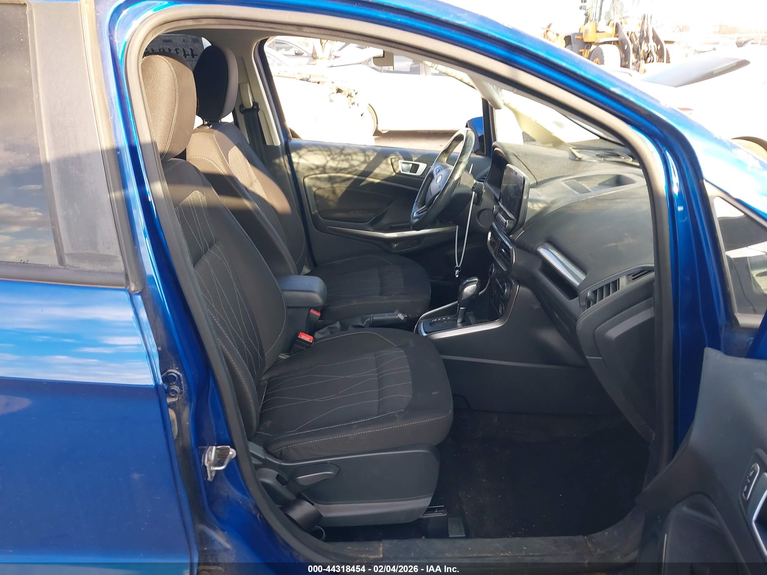 FORD ECOSPORT image 5