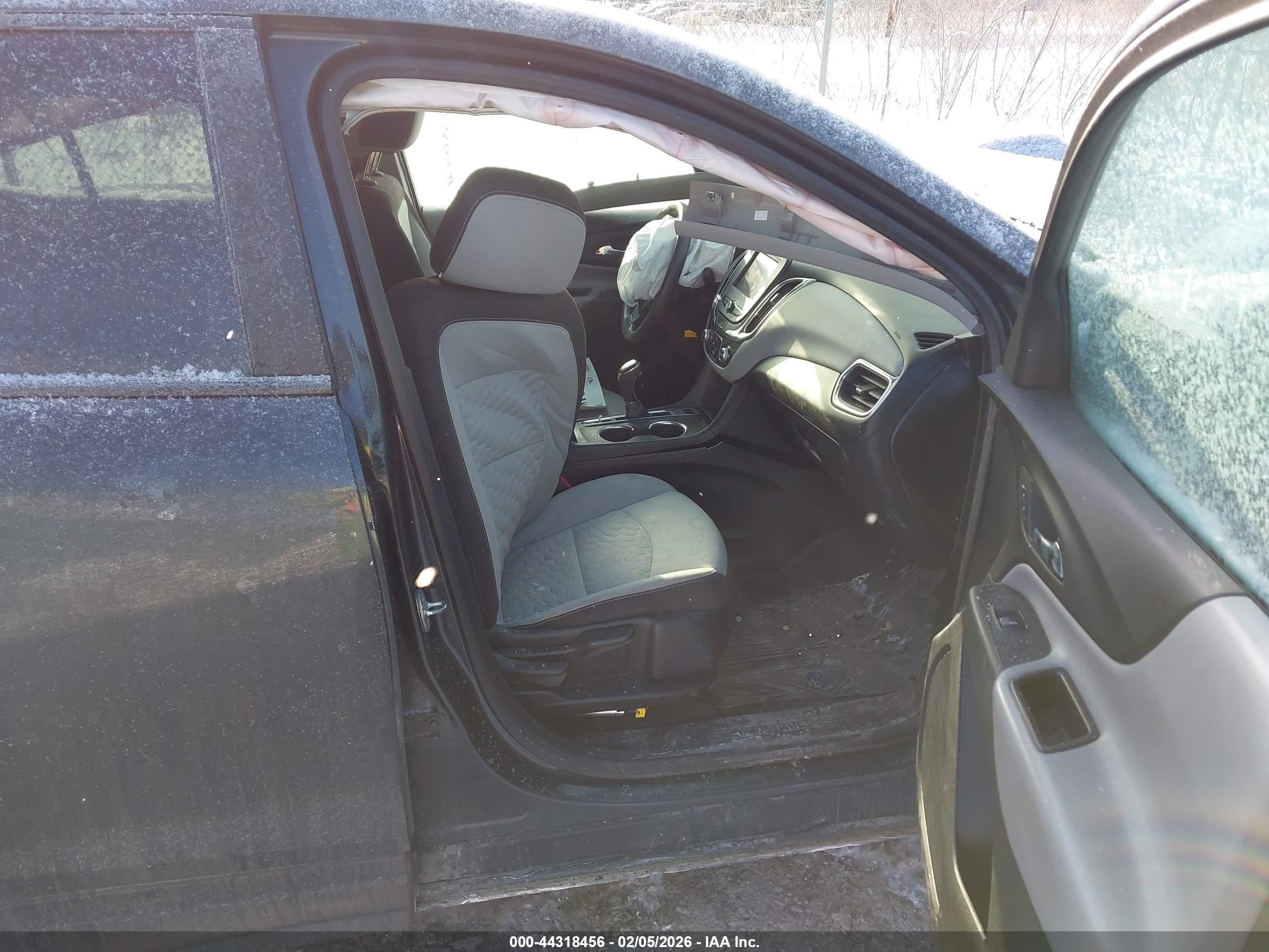 CHEVROLET EQUINOX image 5