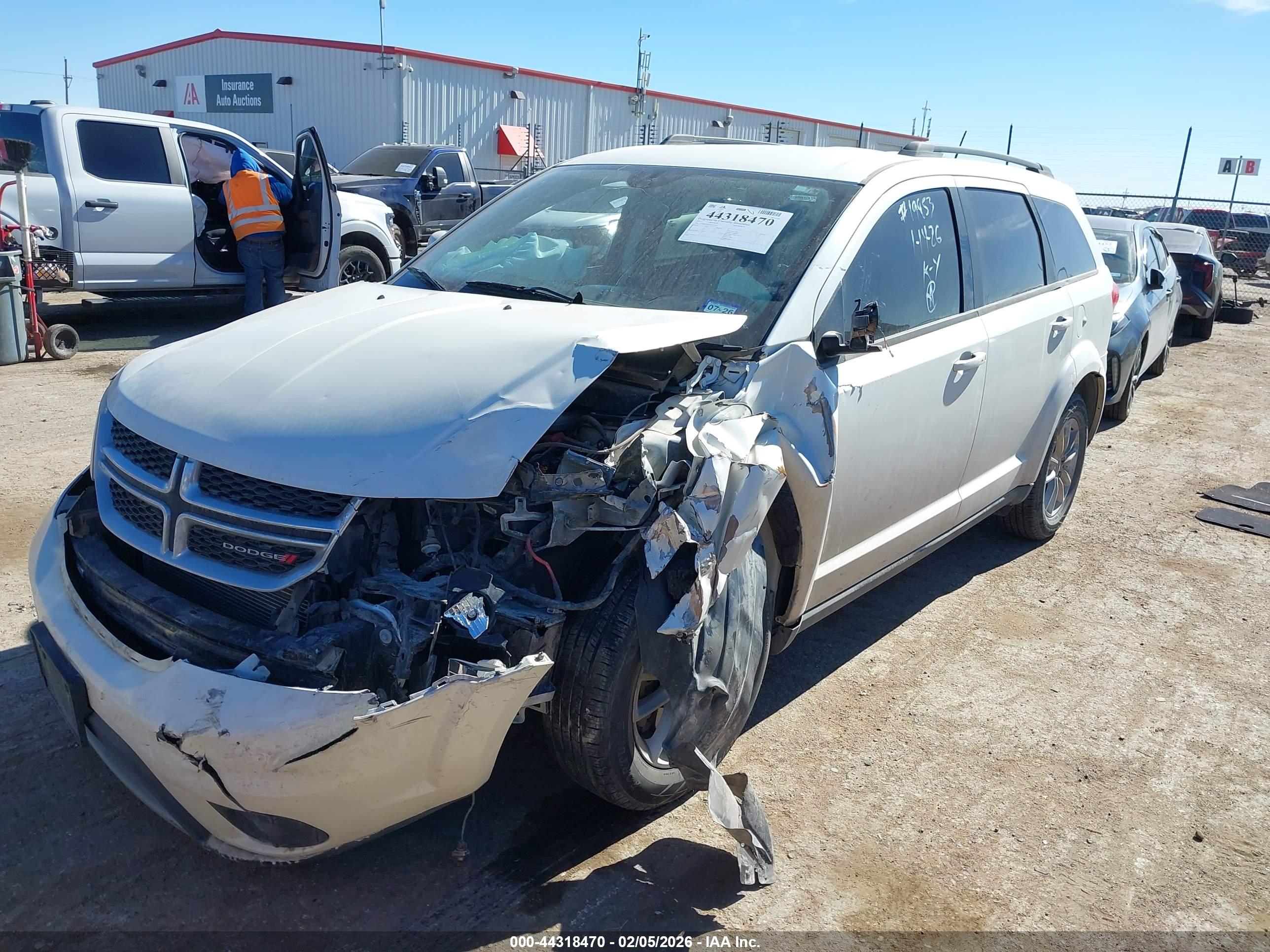 DODGE JOURNEY image 2
