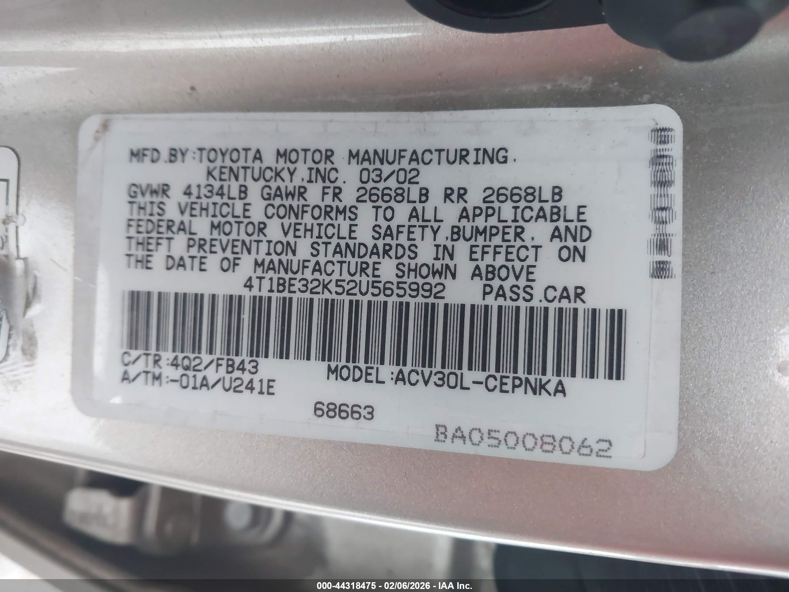 TOYOTA CAMRY image 9