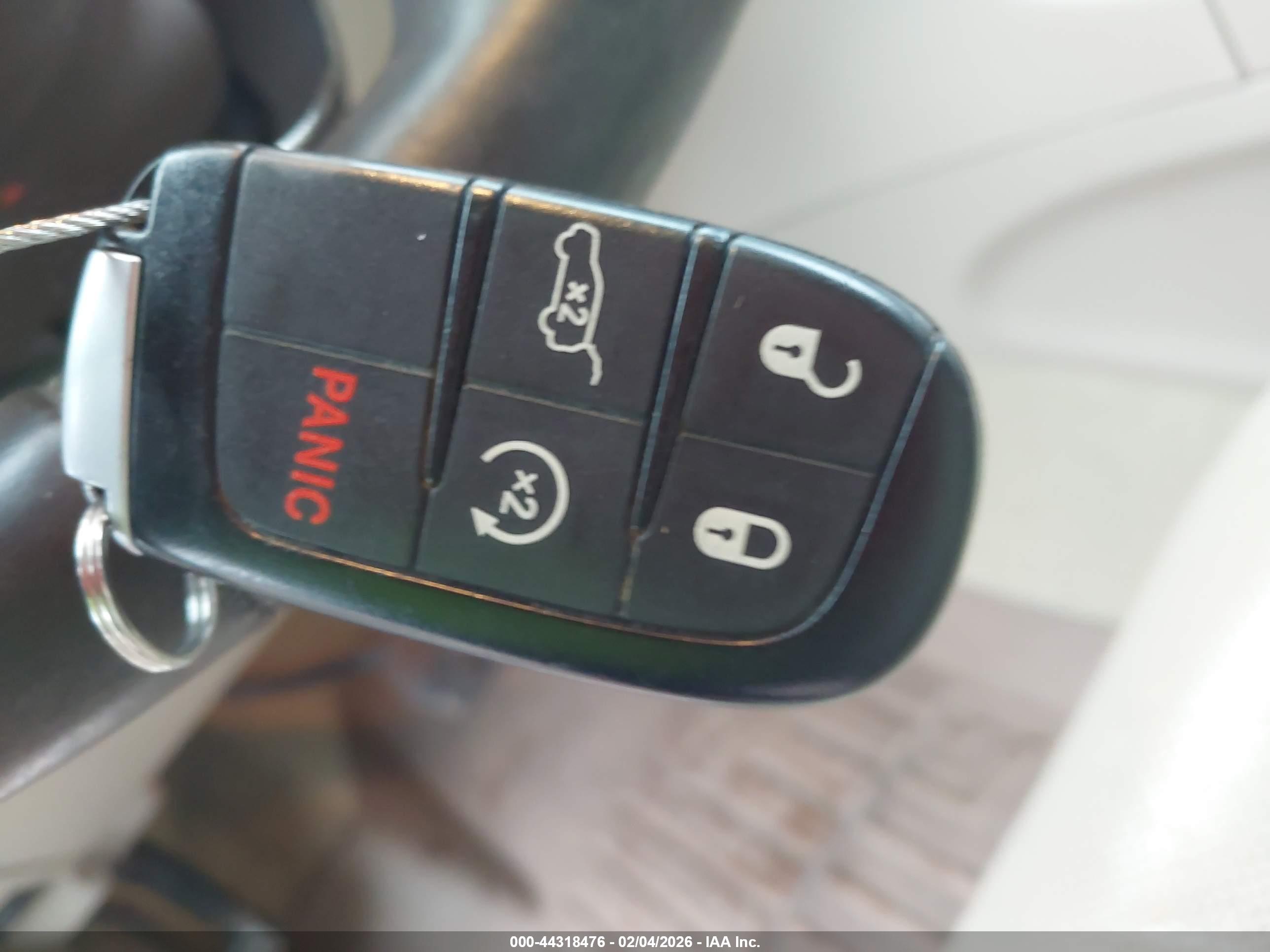 JEEP GRAND image 11