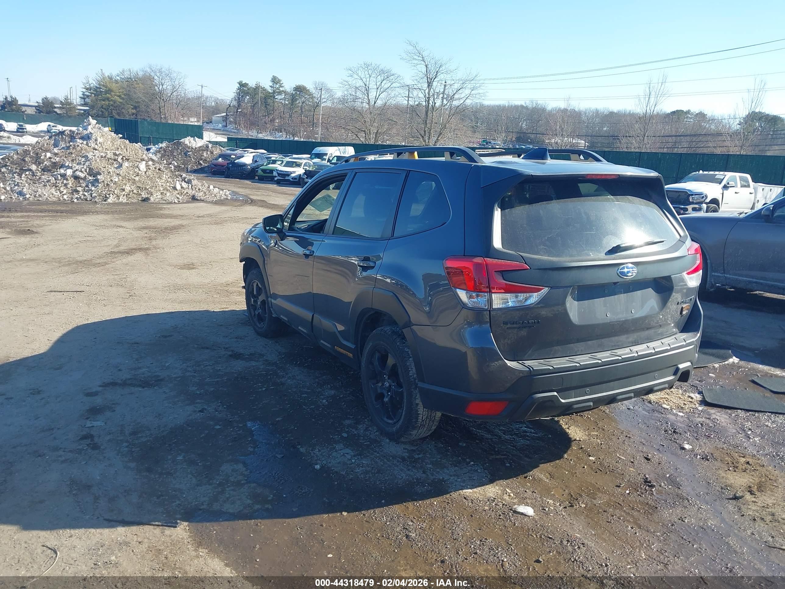 SUBARU FORESTER image 3