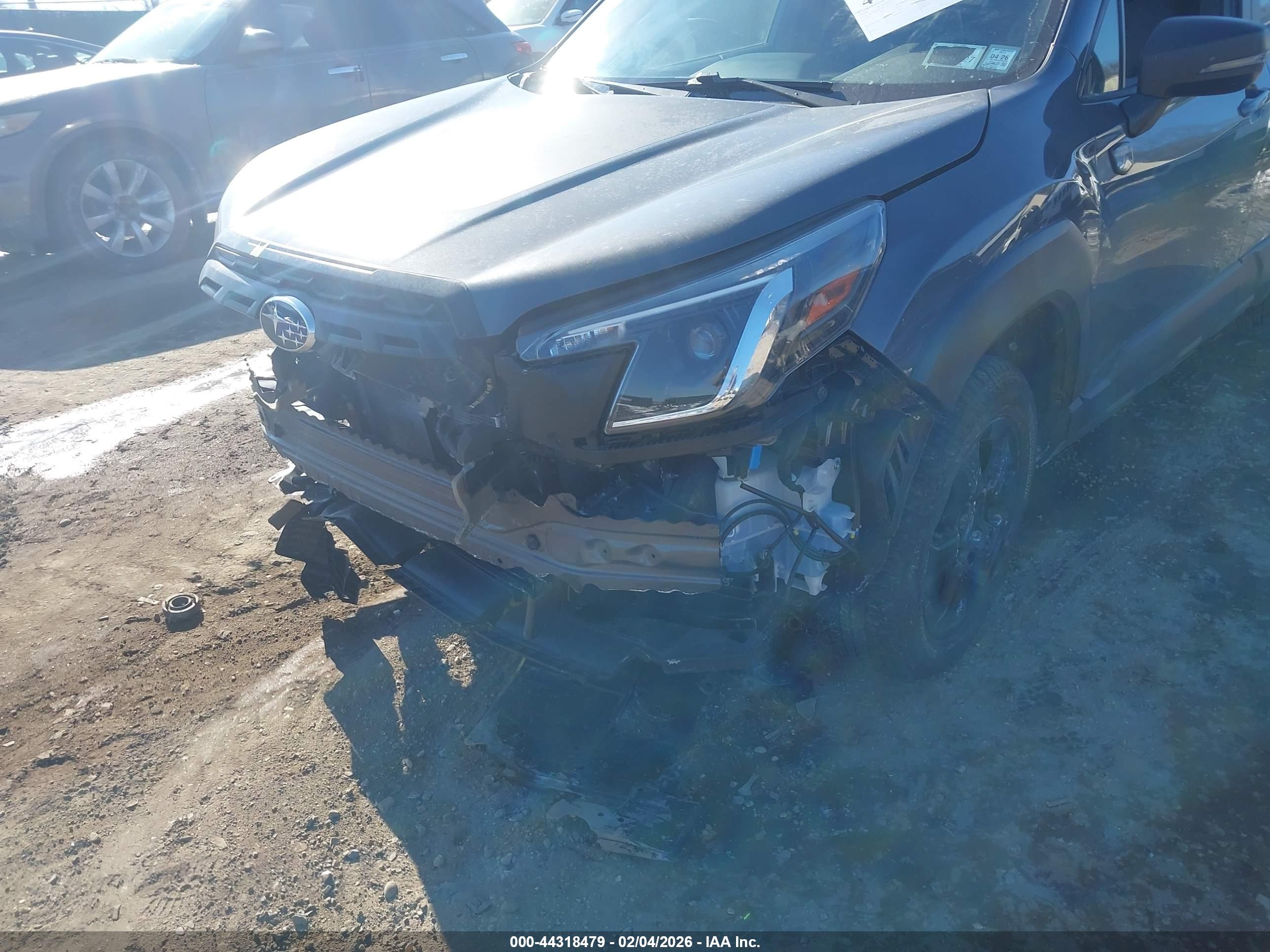 SUBARU FORESTER image 6
