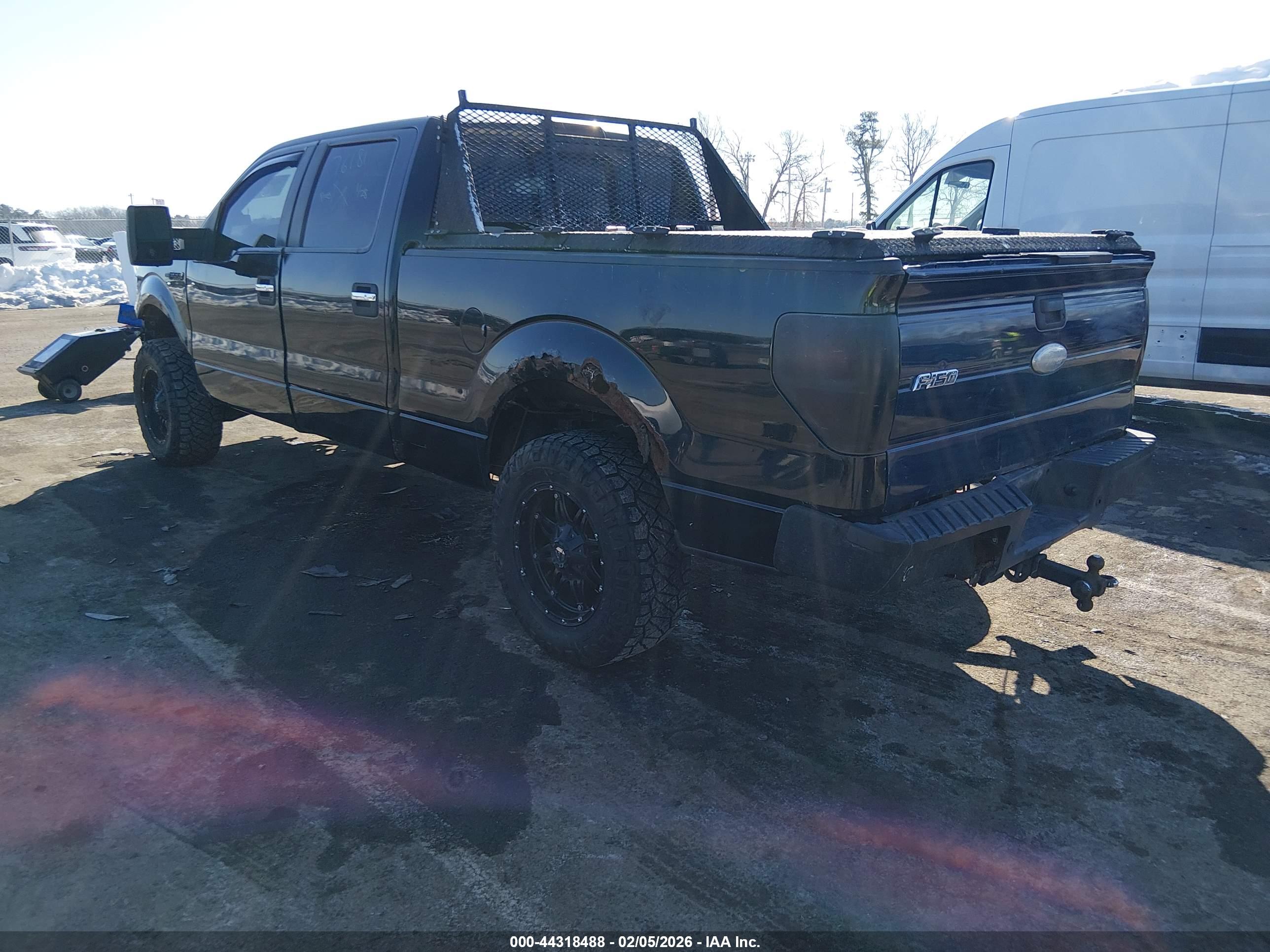 FORD F-150 image 3