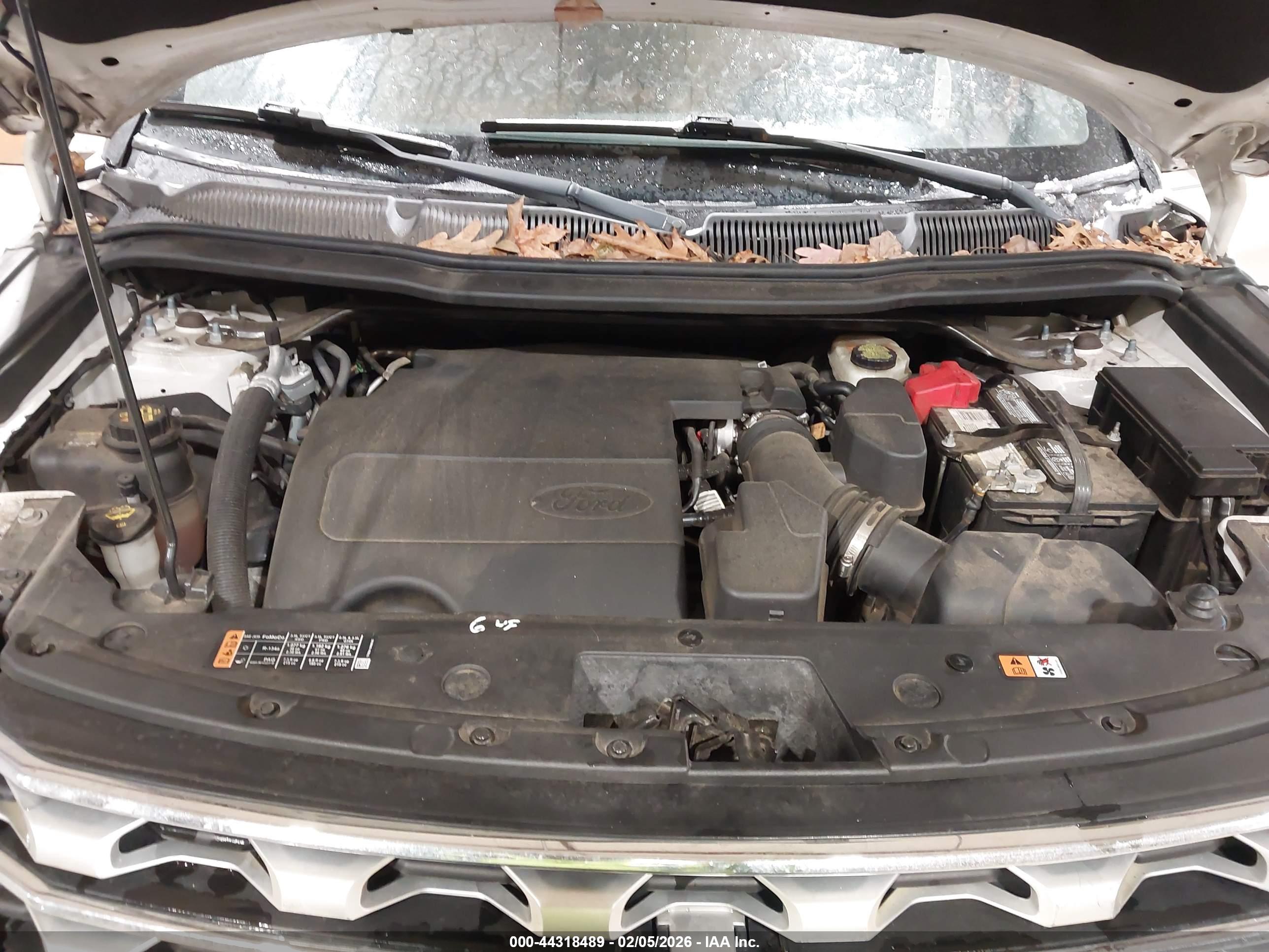 FORD EXPLORER image 10