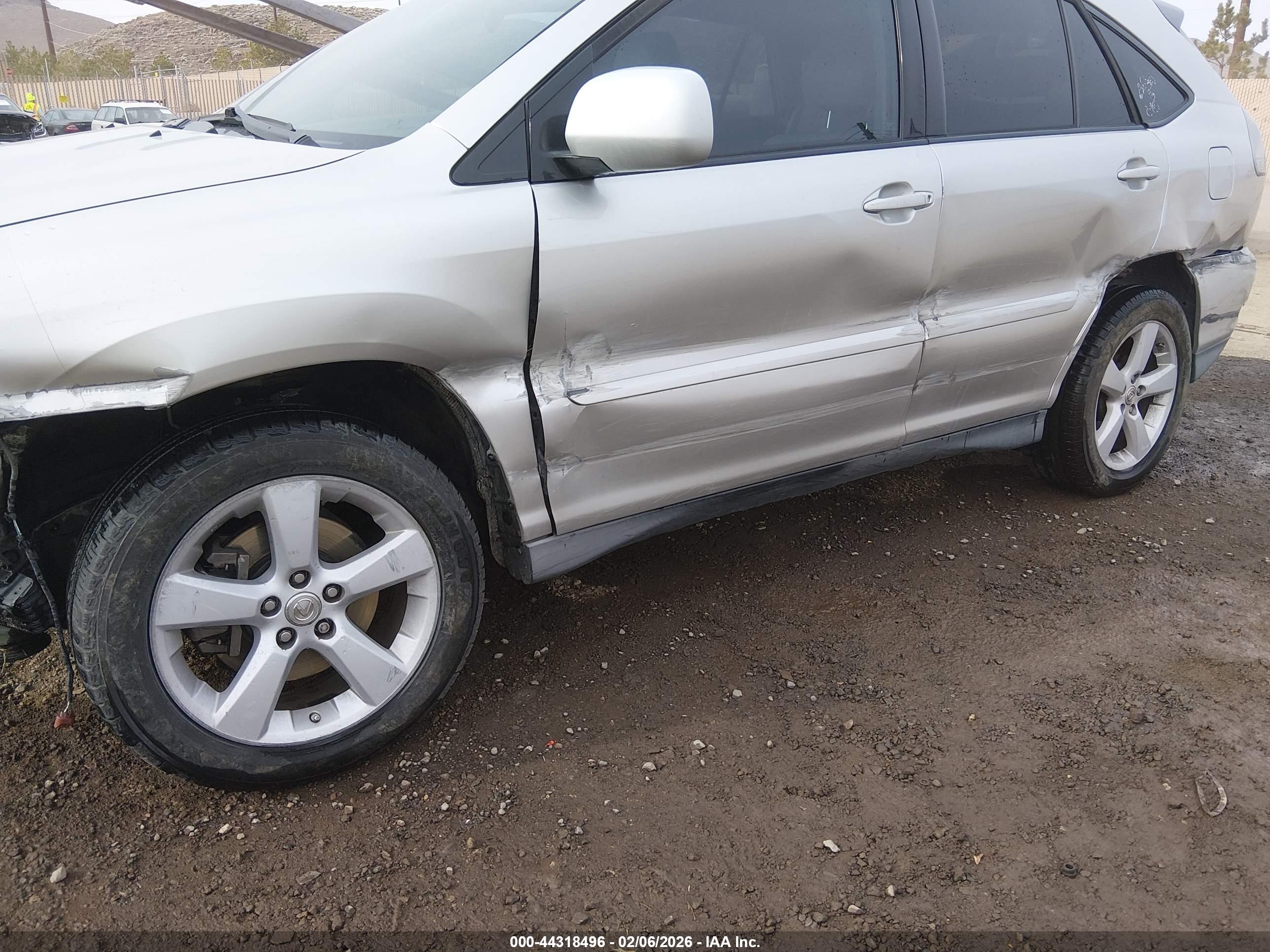 LEXUS RX image 6