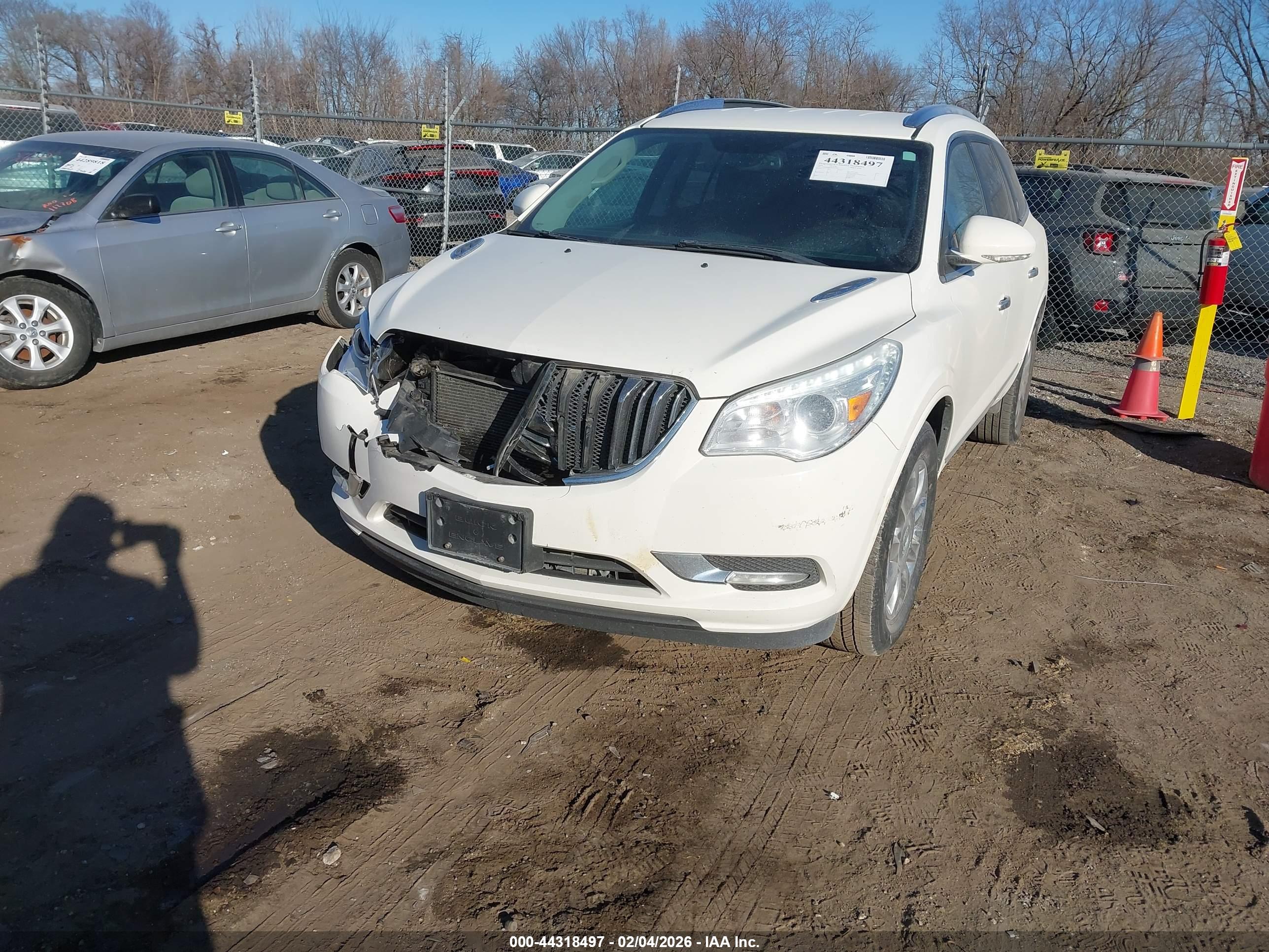 BUICK ENCLAVE image 2