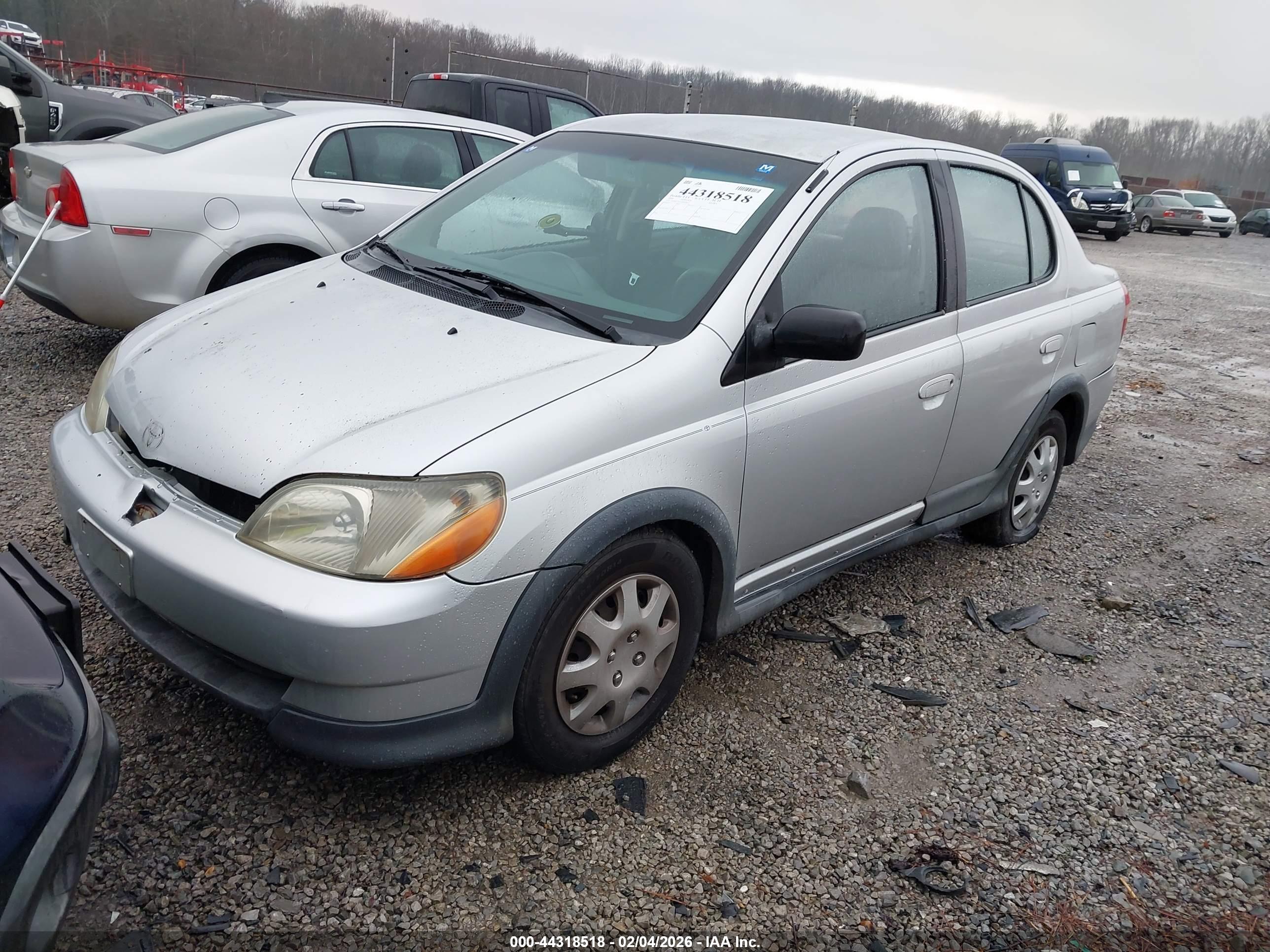 TOYOTA ECHO image 2