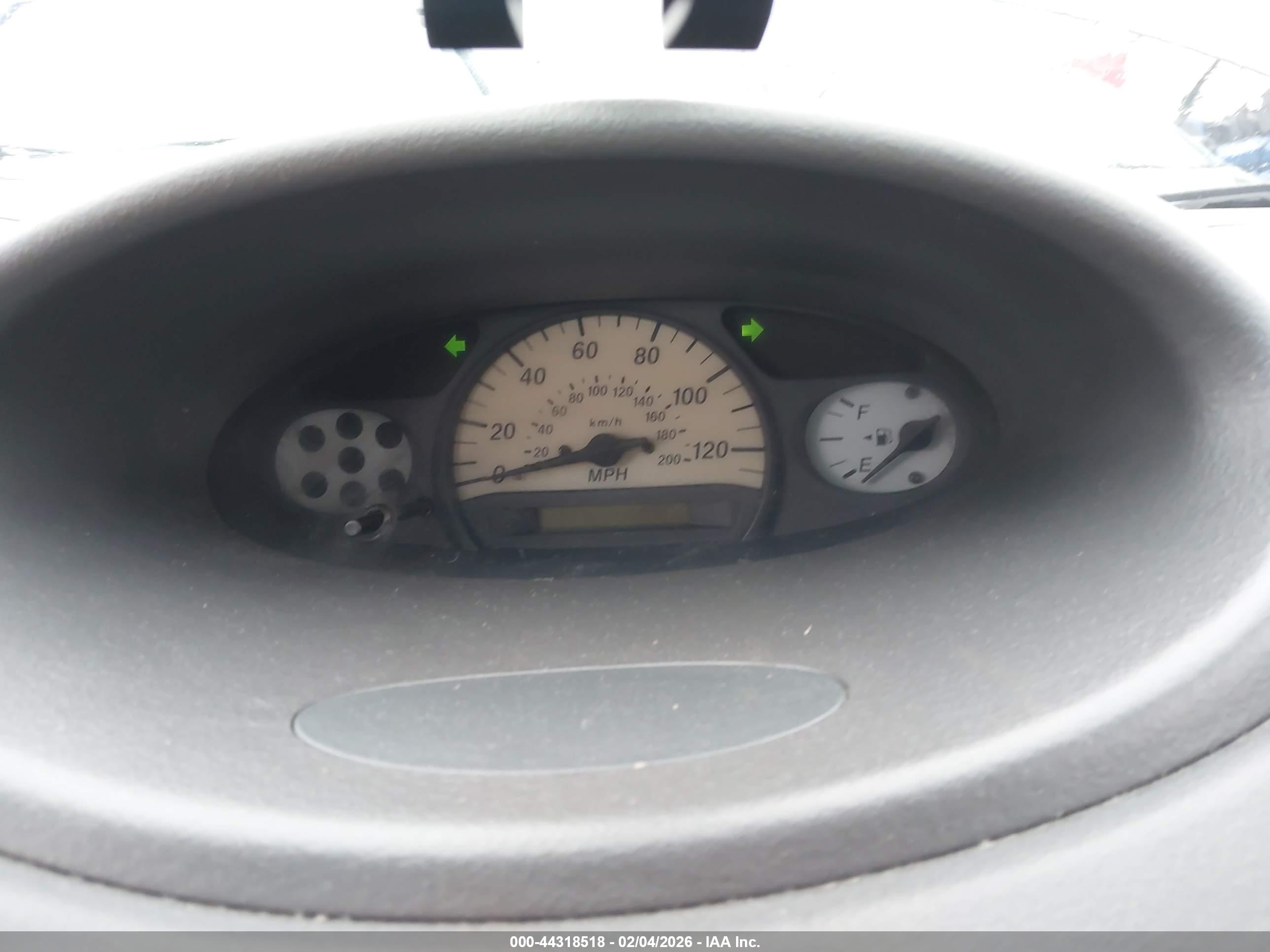 TOYOTA ECHO image 7