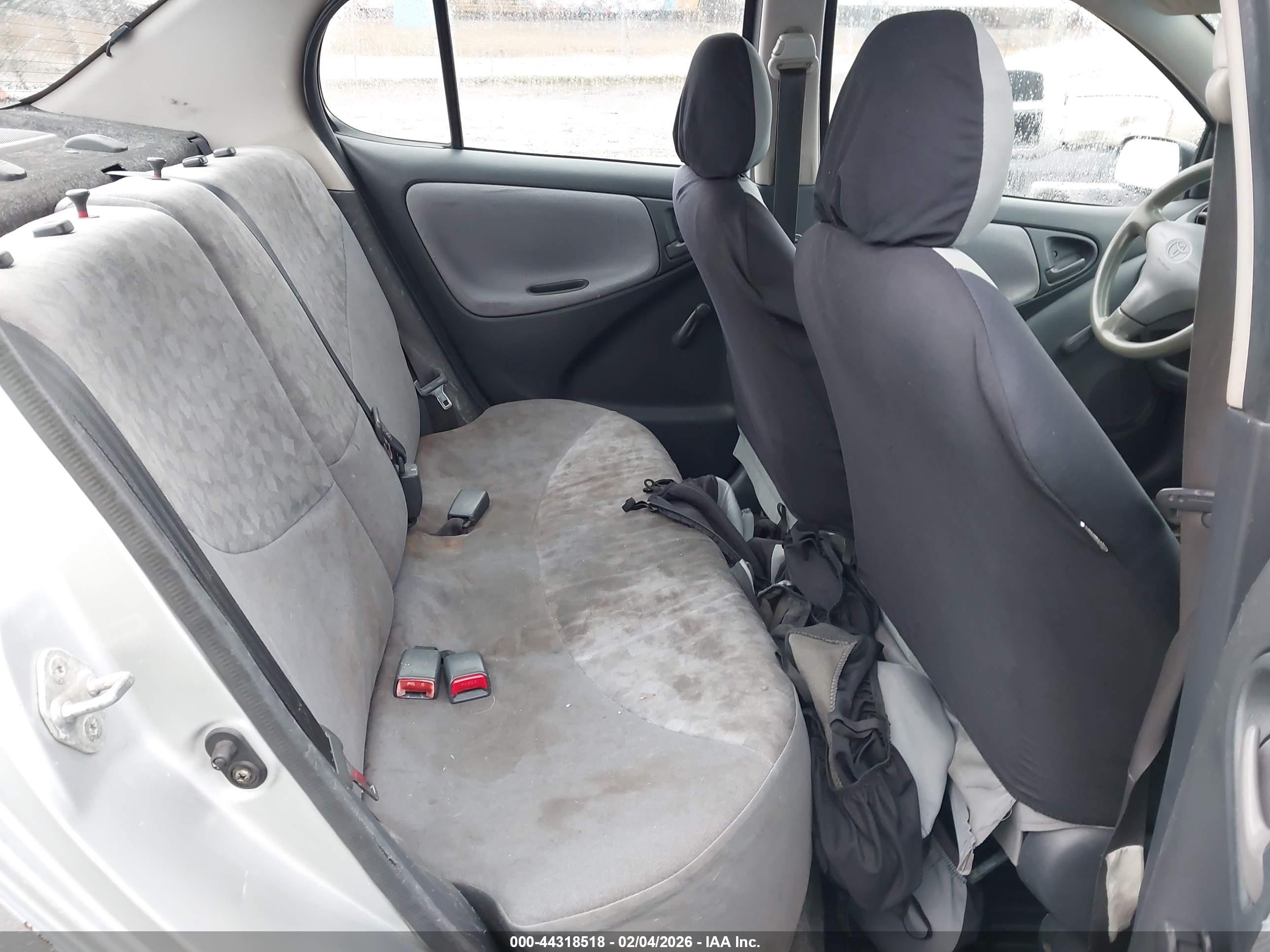 TOYOTA ECHO image 8