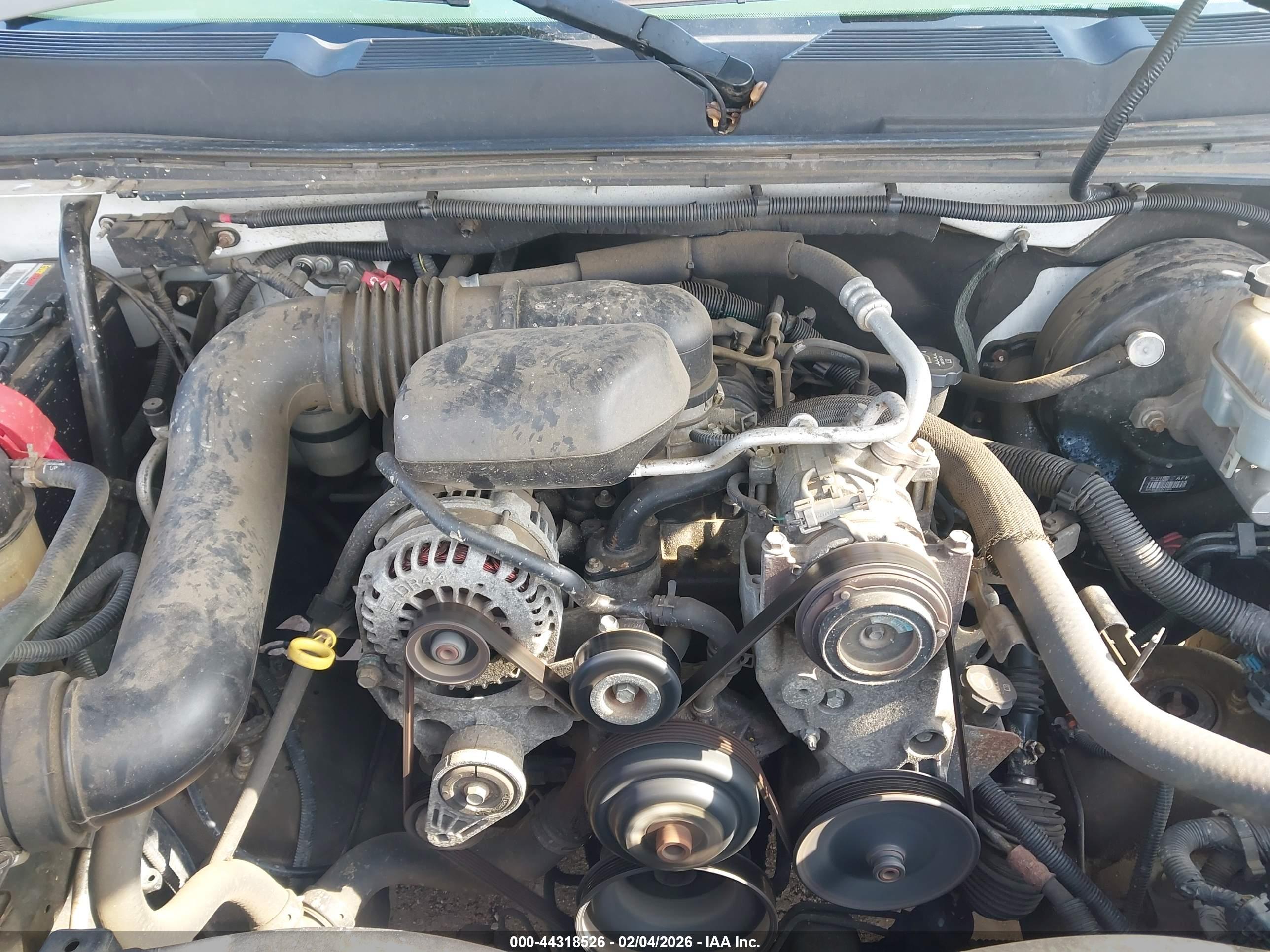 CHEVROLET SILVERADO image 10