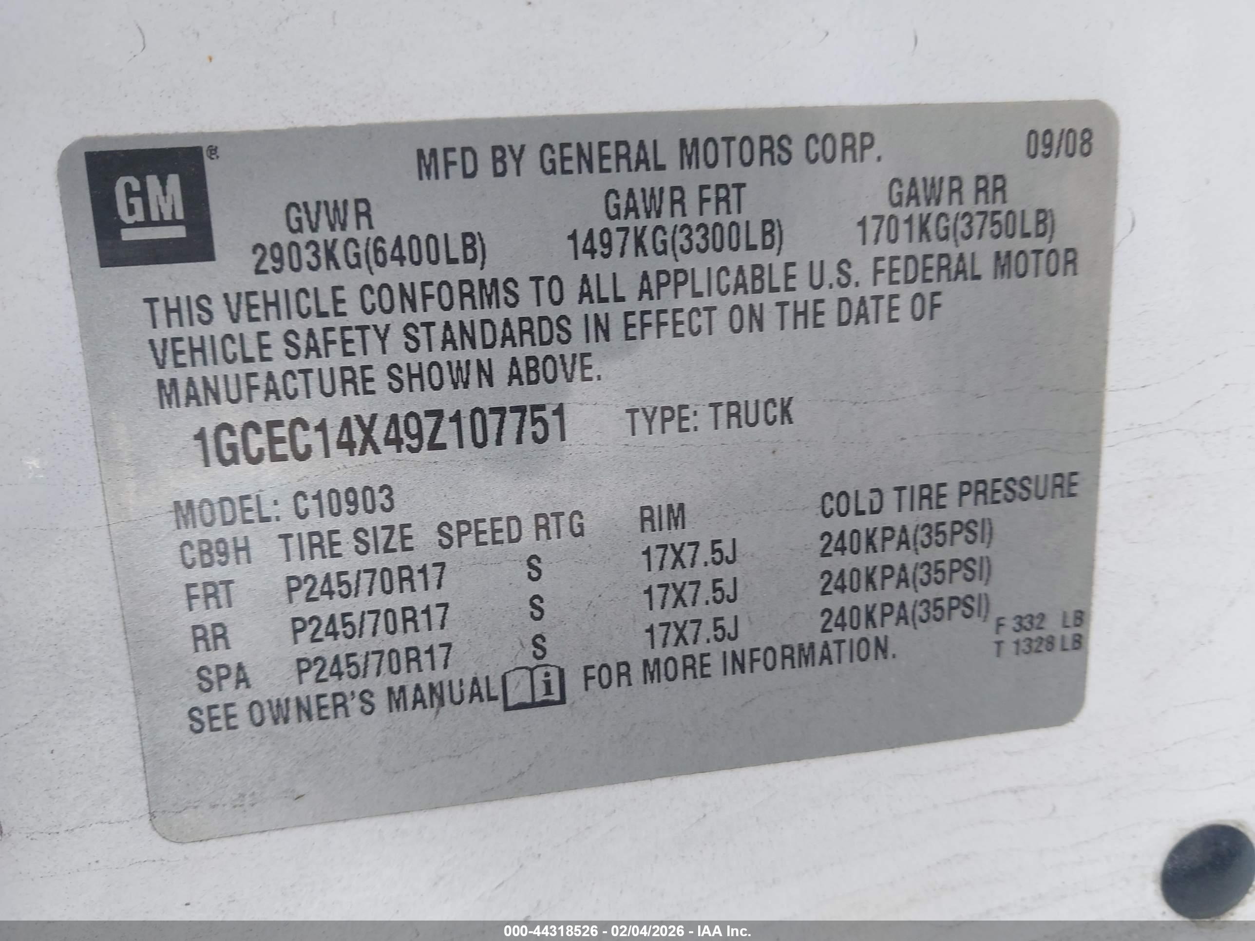 CHEVROLET SILVERADO image 9
