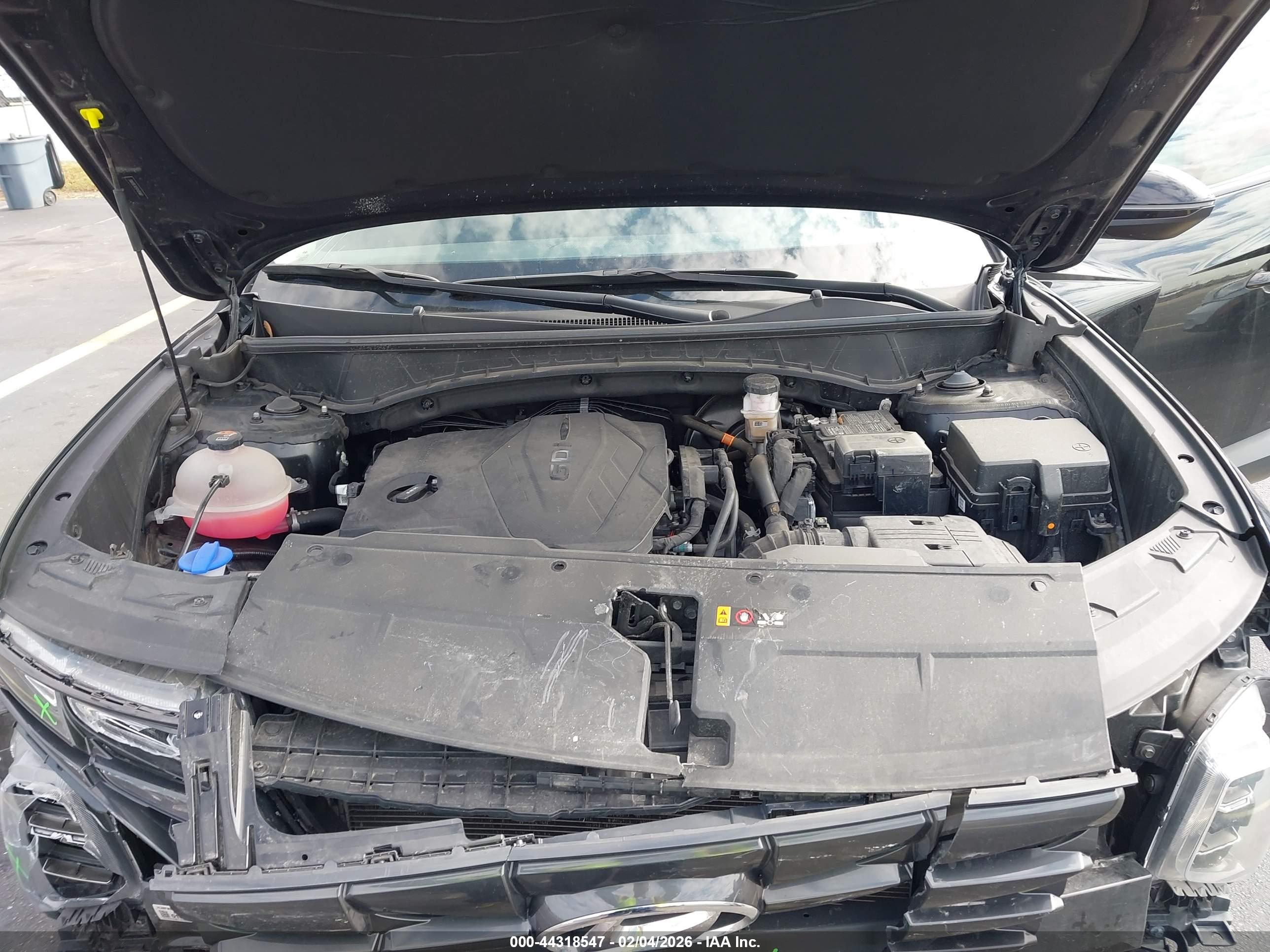 HYUNDAI TUCSON image 10