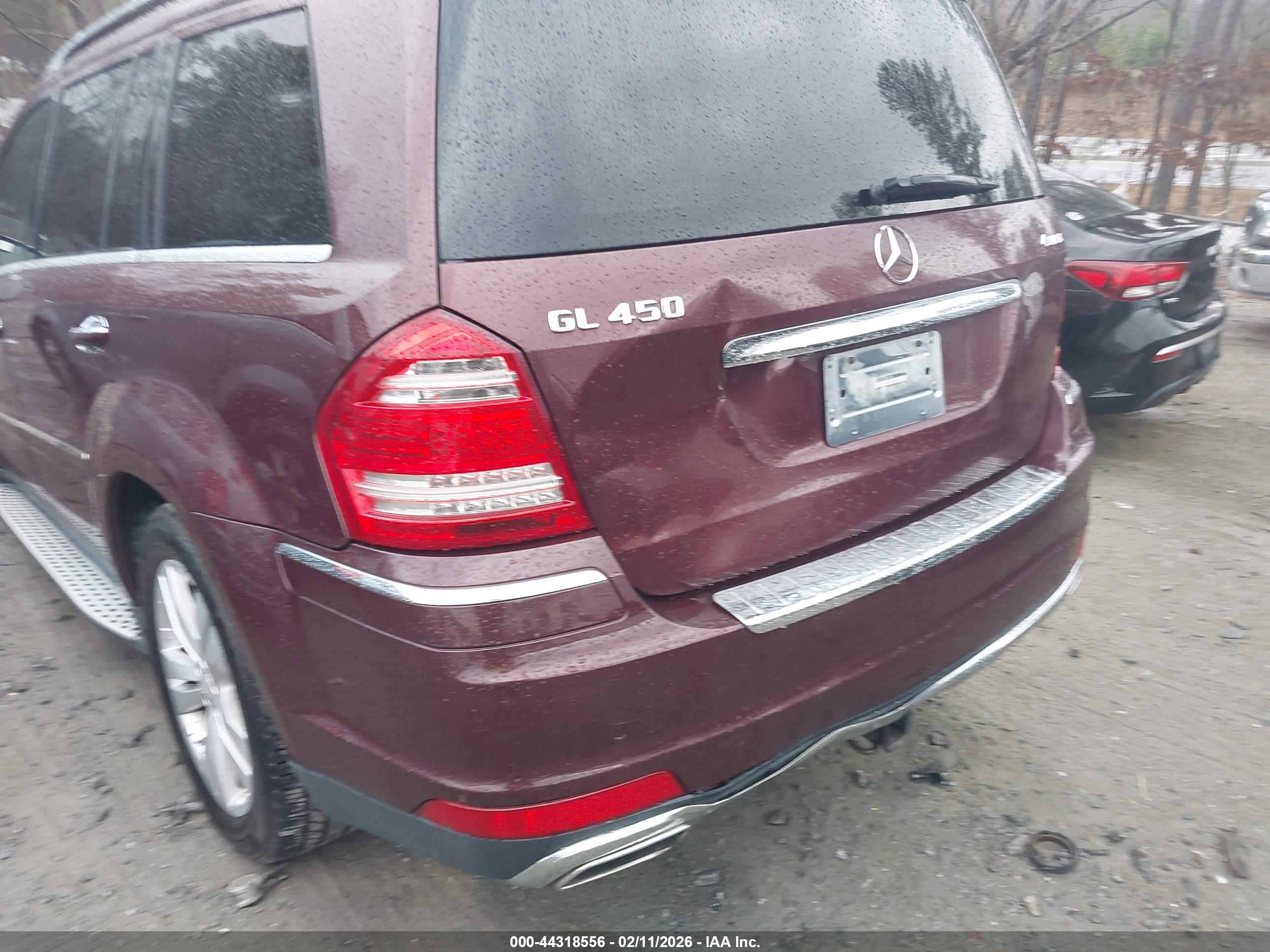 MERCEDES-BENZ GL image 6