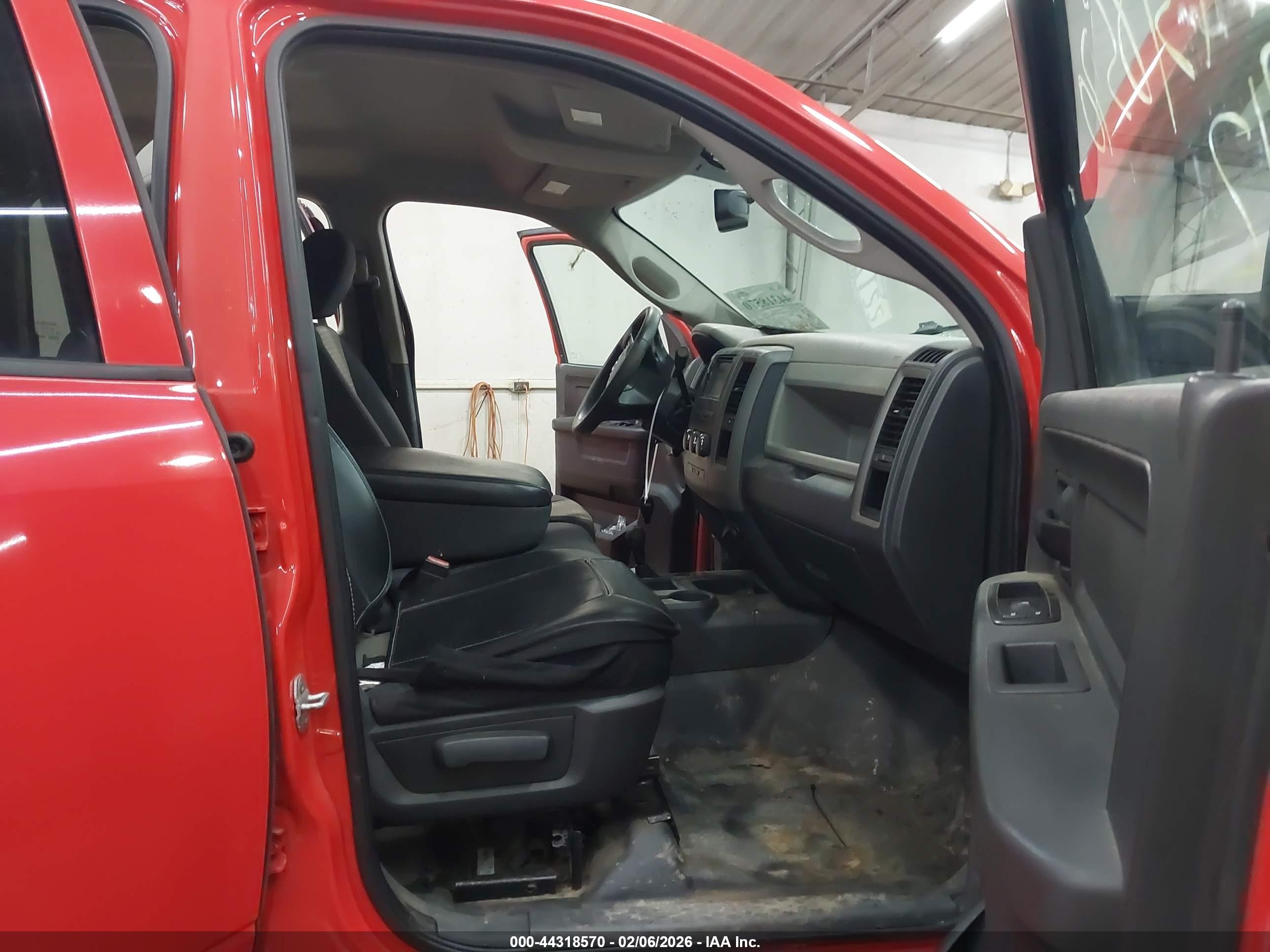RAM 2500 image 5