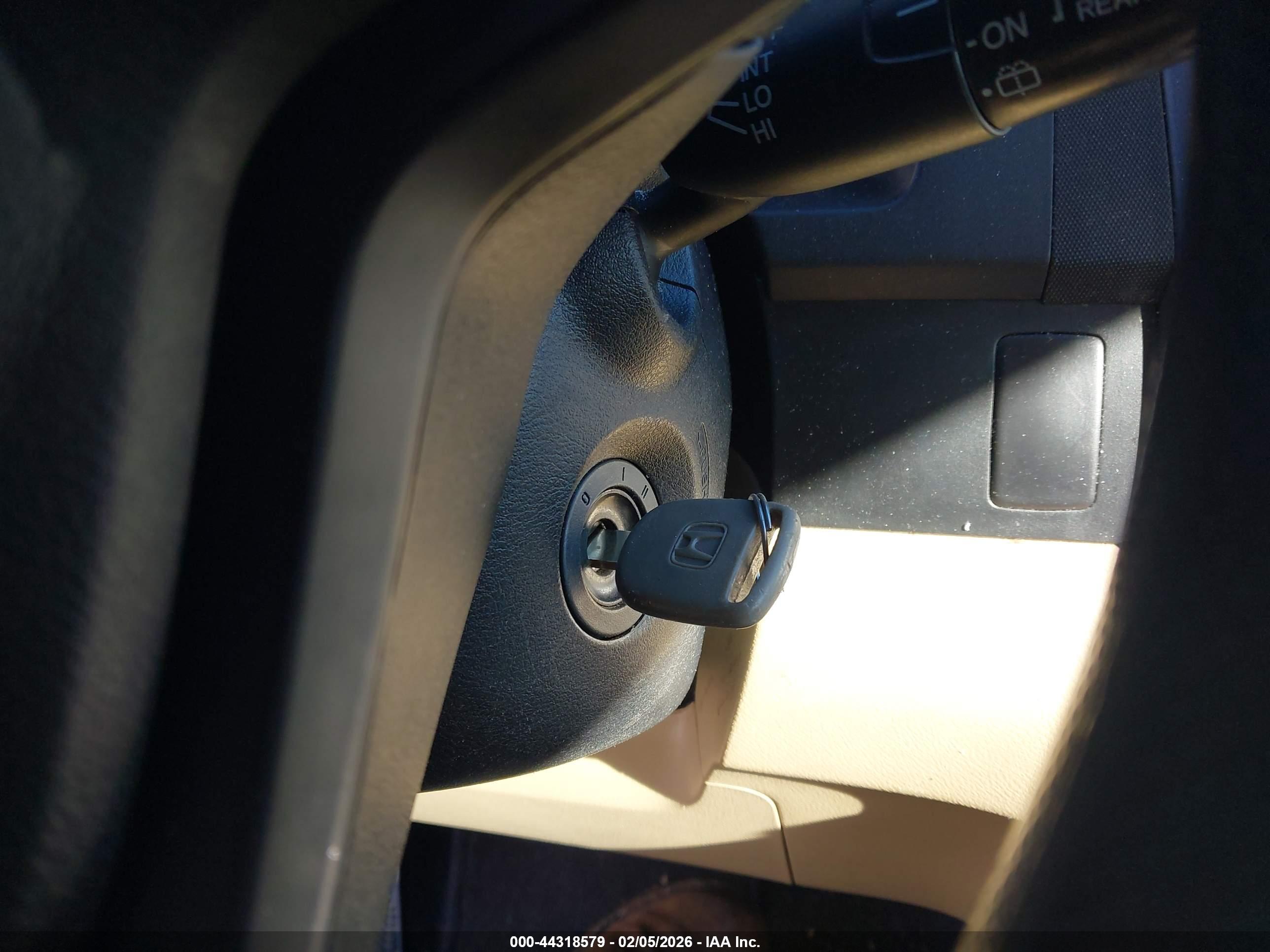 HONDA CR-V image 11