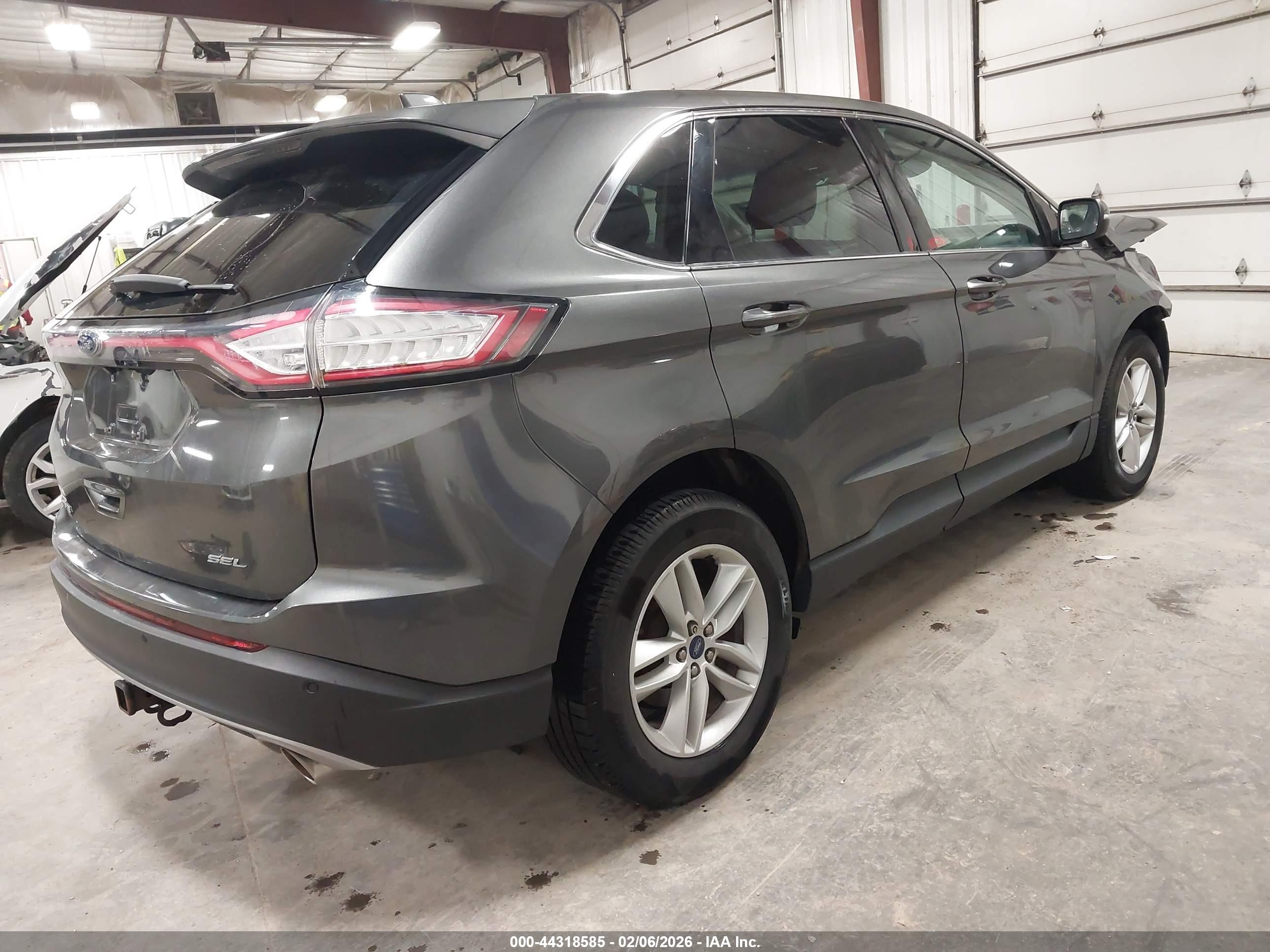 FORD EDGE image 4