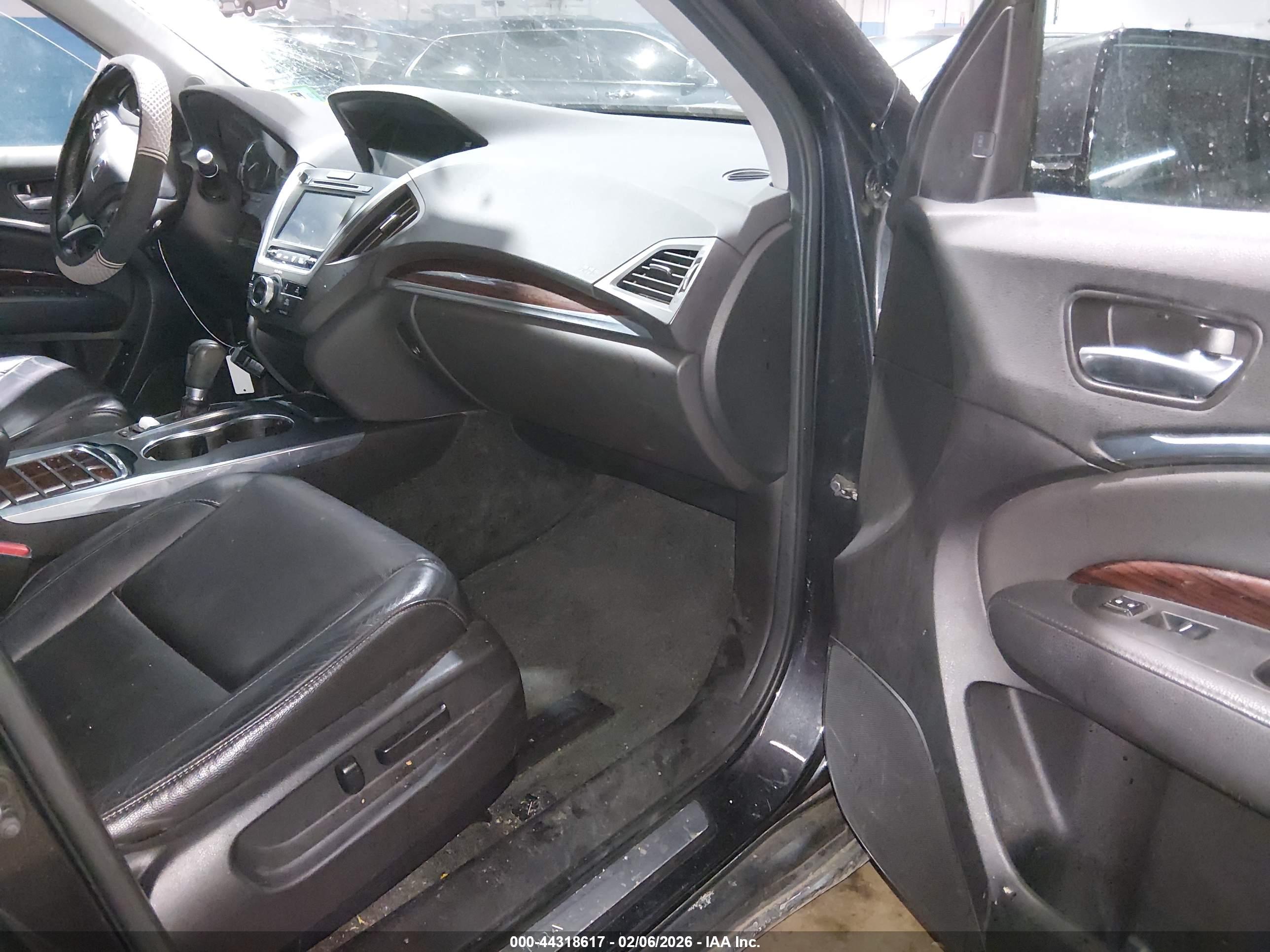 ACURA MDX image 5