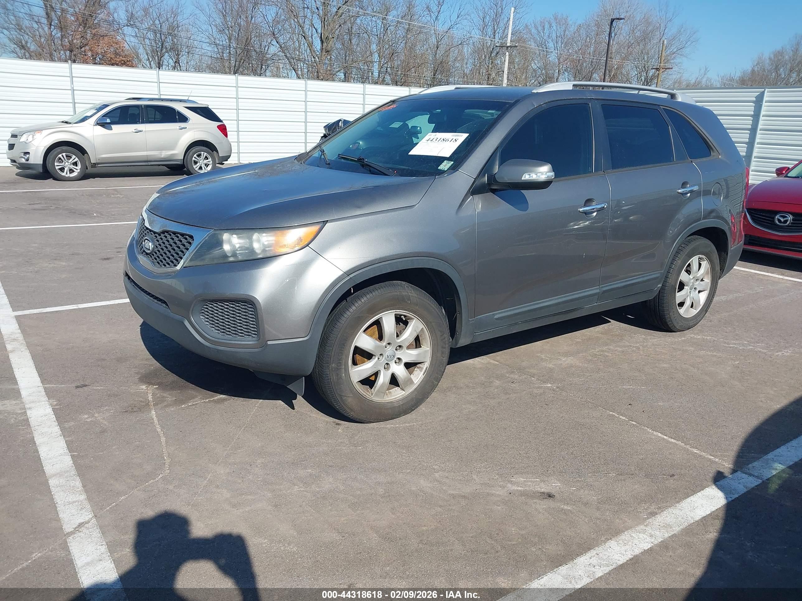 KIA SORENTO image 2