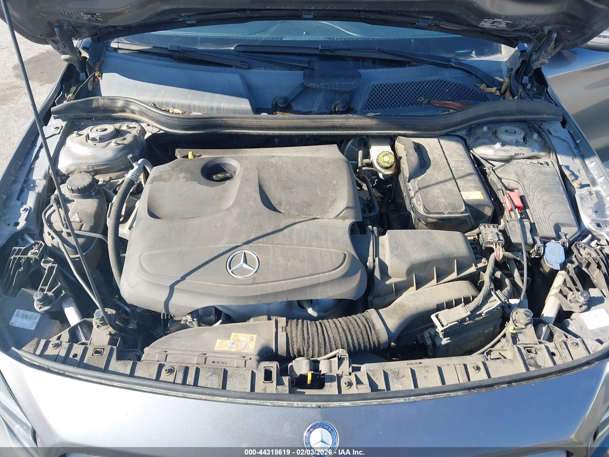 MERCEDES-BENZ GLA image 10