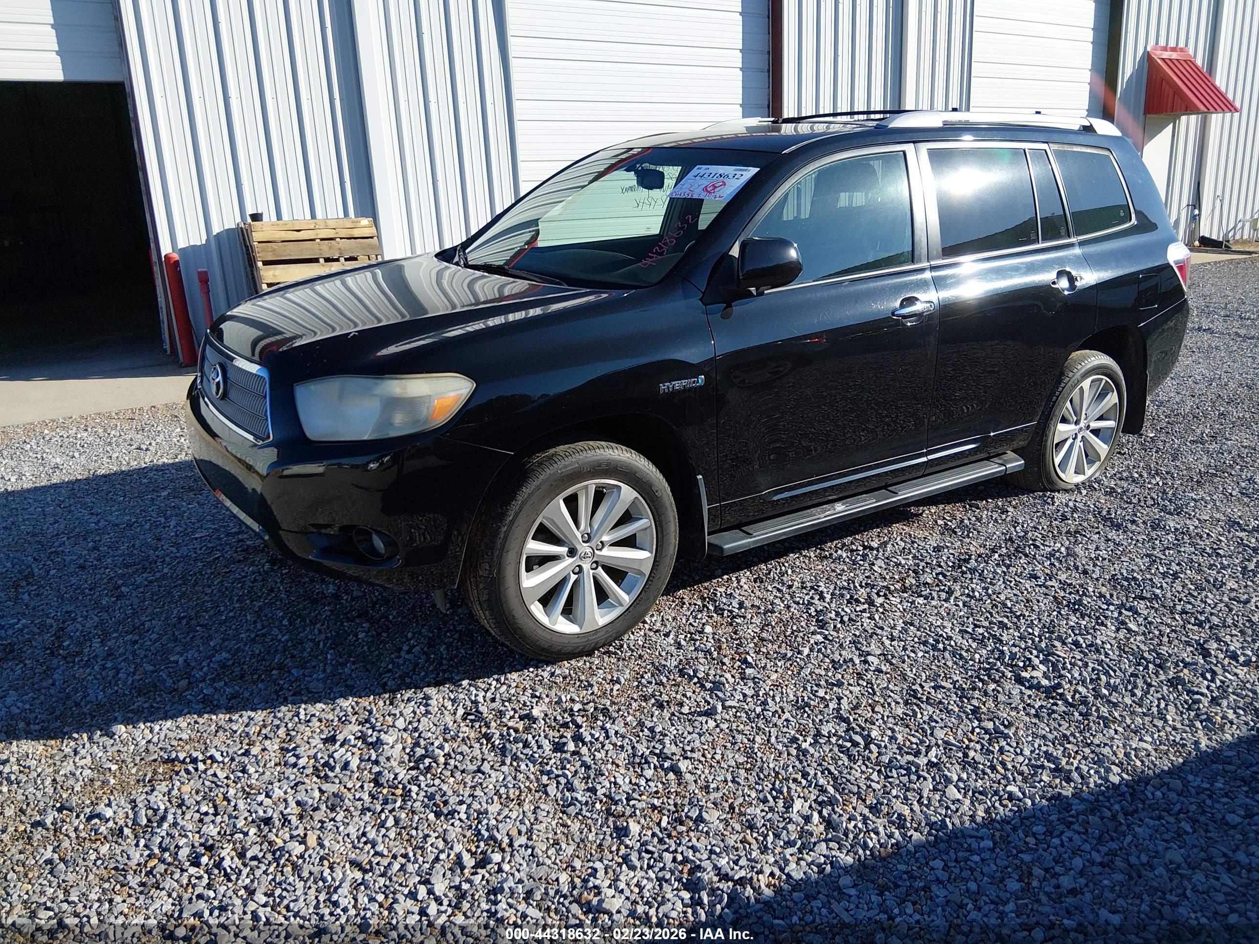 TOYOTA HIGHLANDER image 2