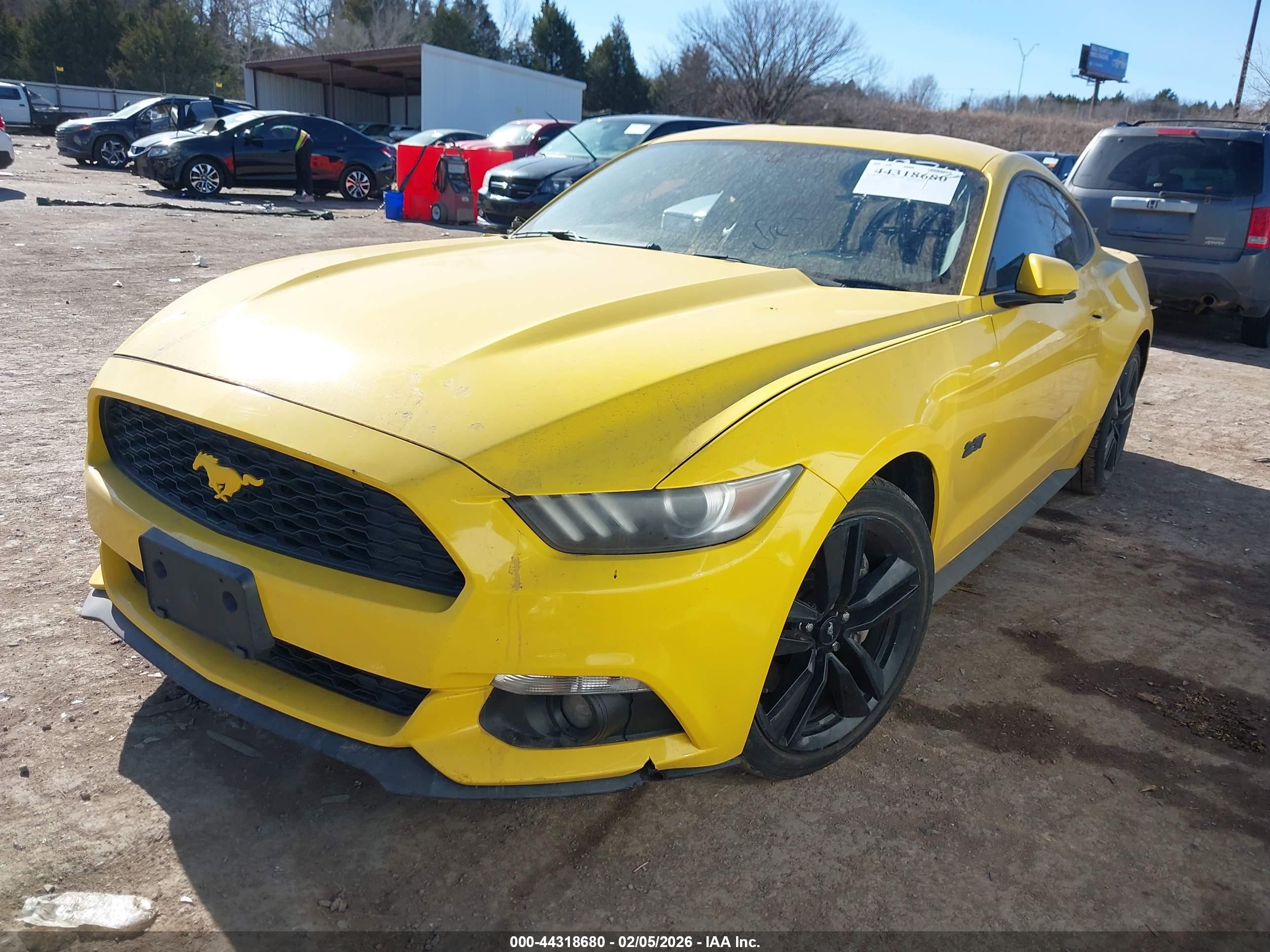 FORD MUSTANG image 2