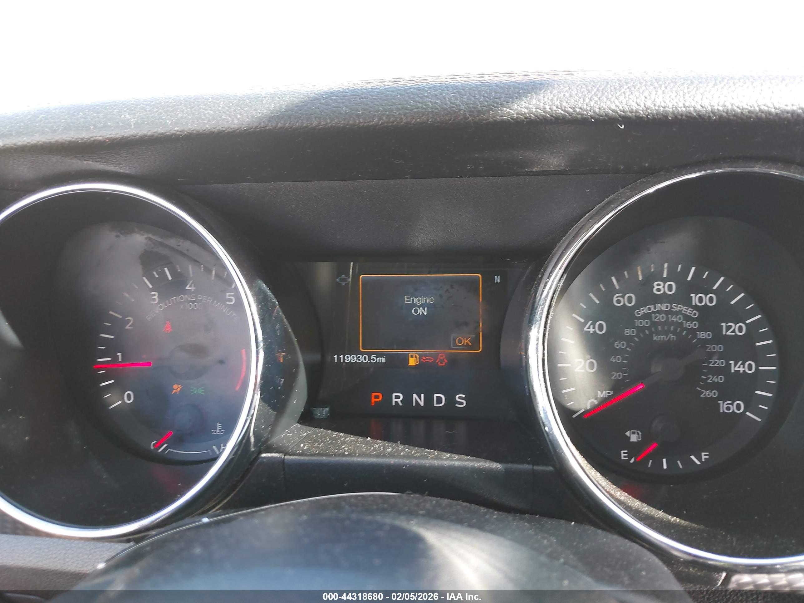 FORD MUSTANG image 7