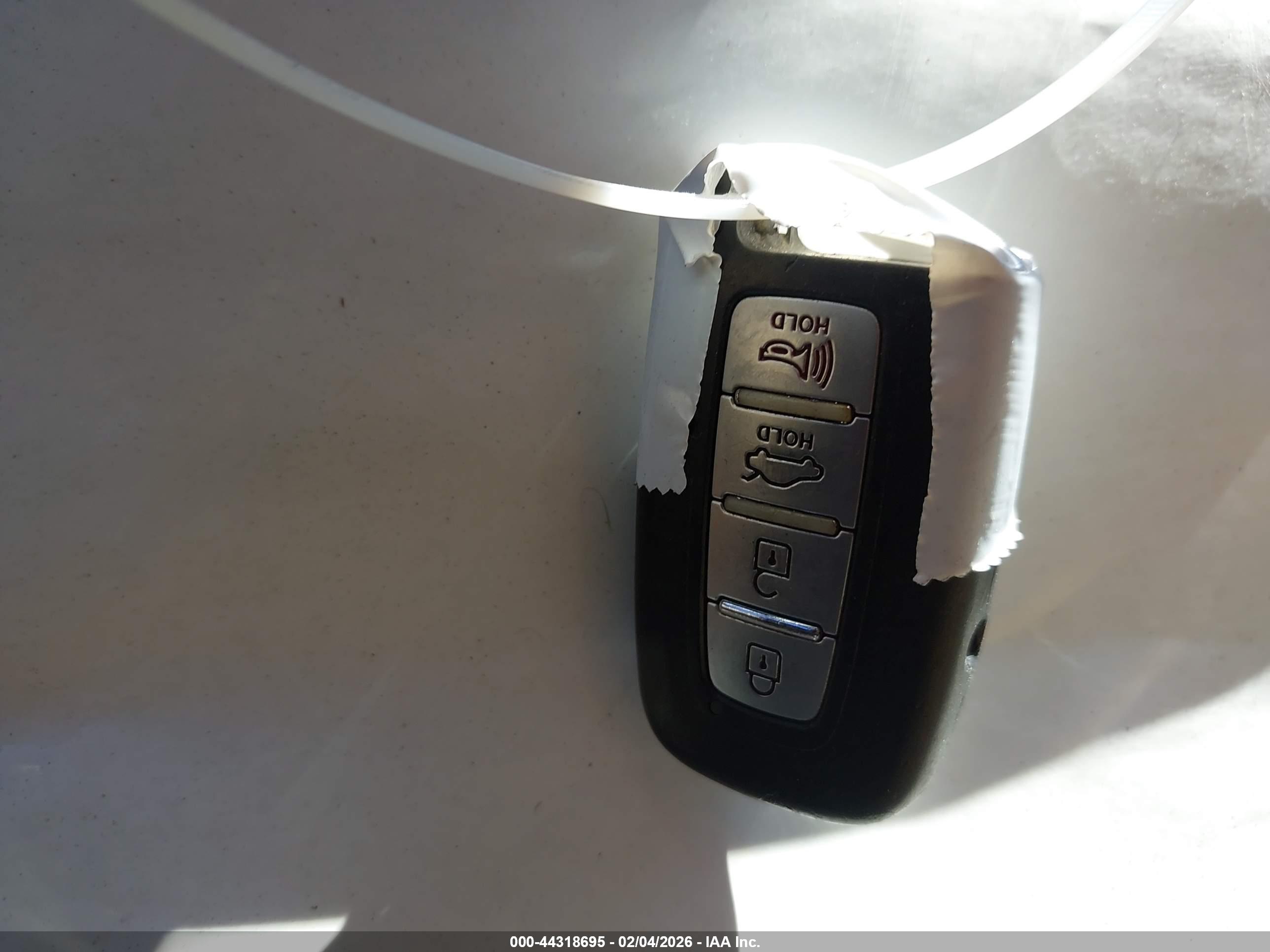 HYUNDAI SONATA image 11