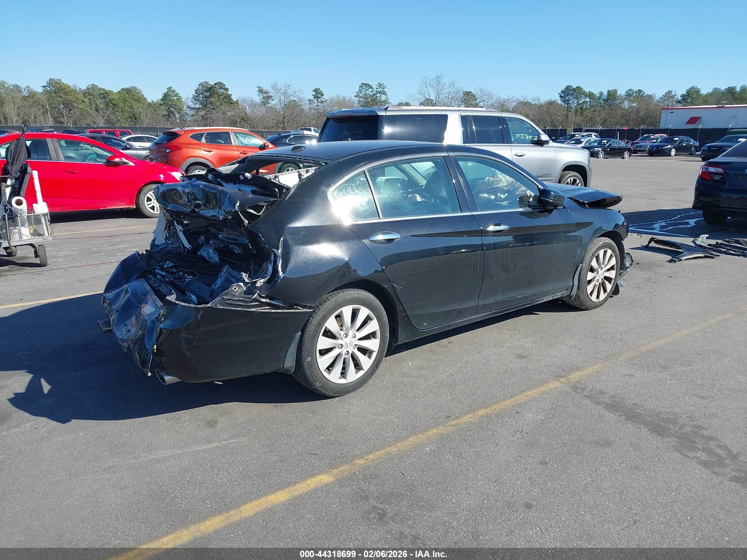 HONDA ACCORD image 4