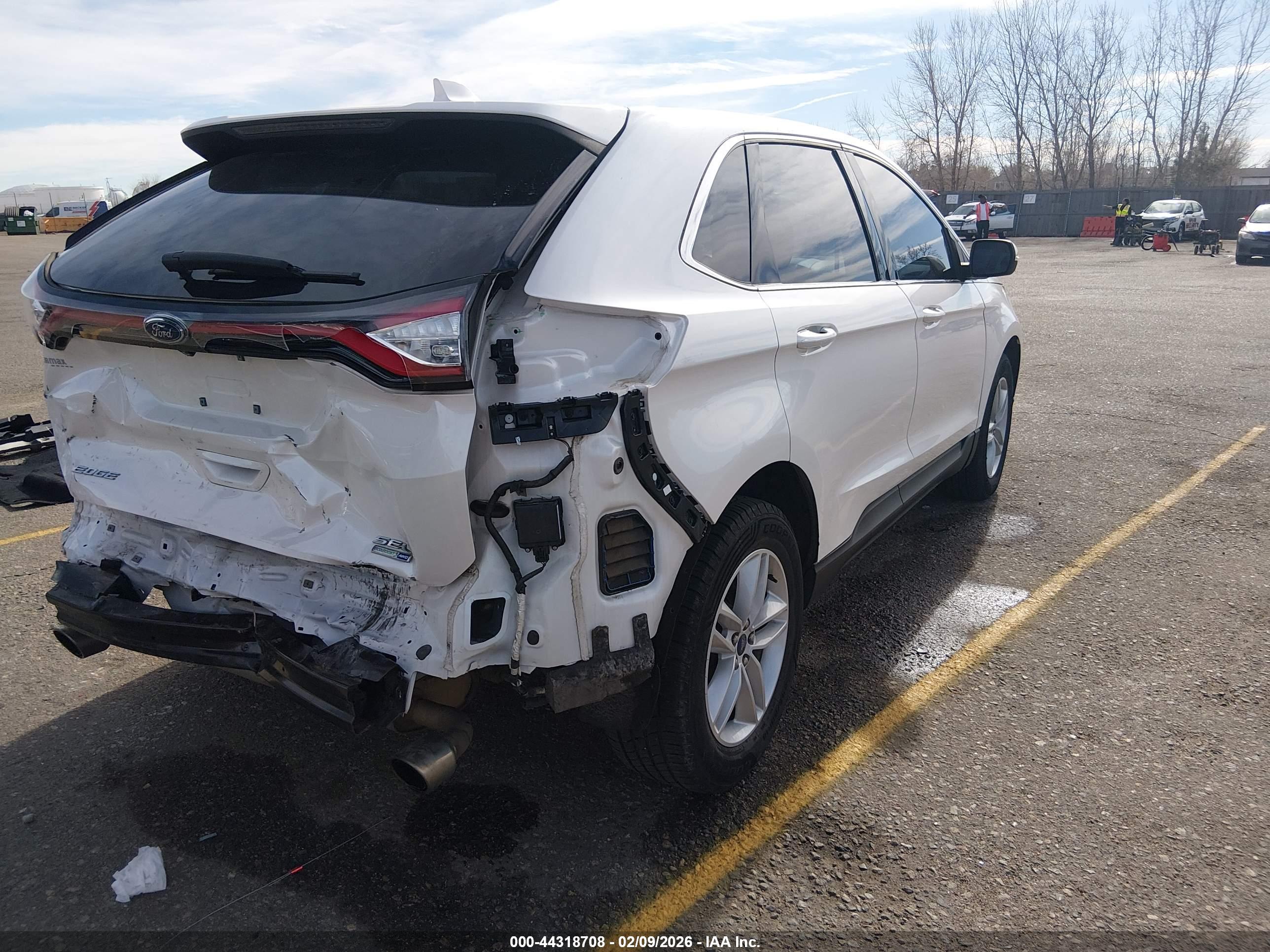 FORD EDGE image 4