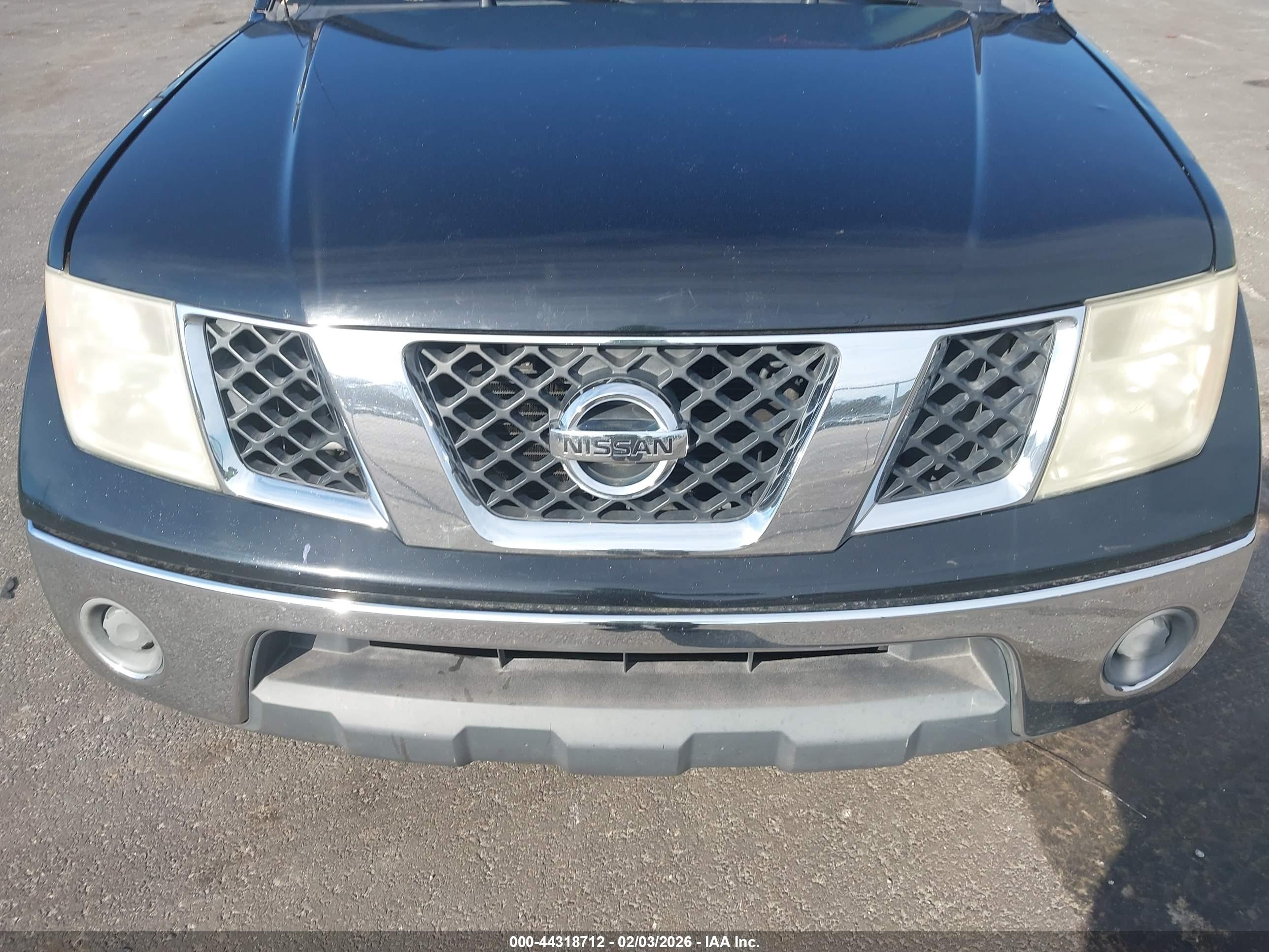 NISSAN FRONTIER image 6