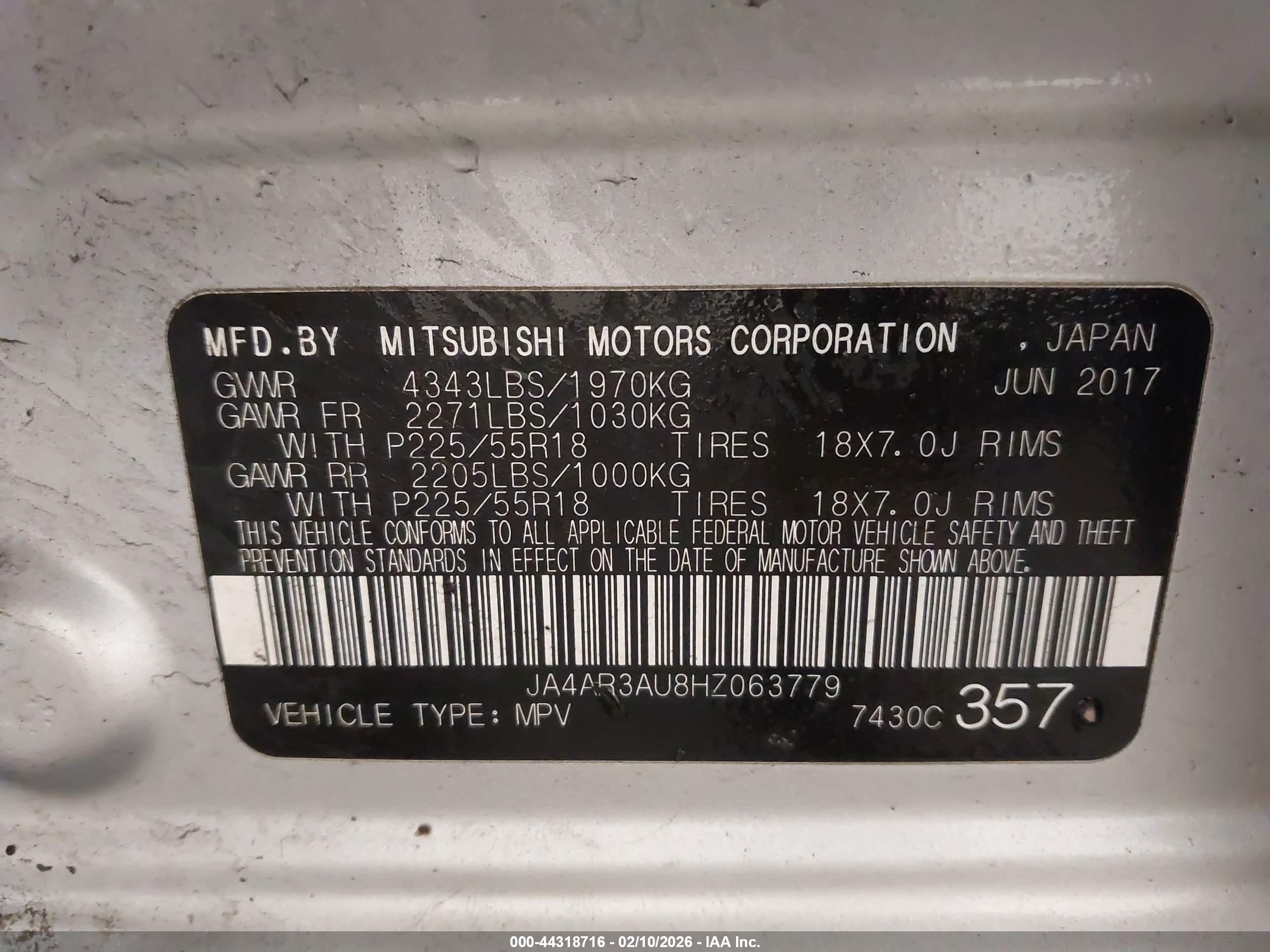 MITSUBISHI OUTLANDER image 9