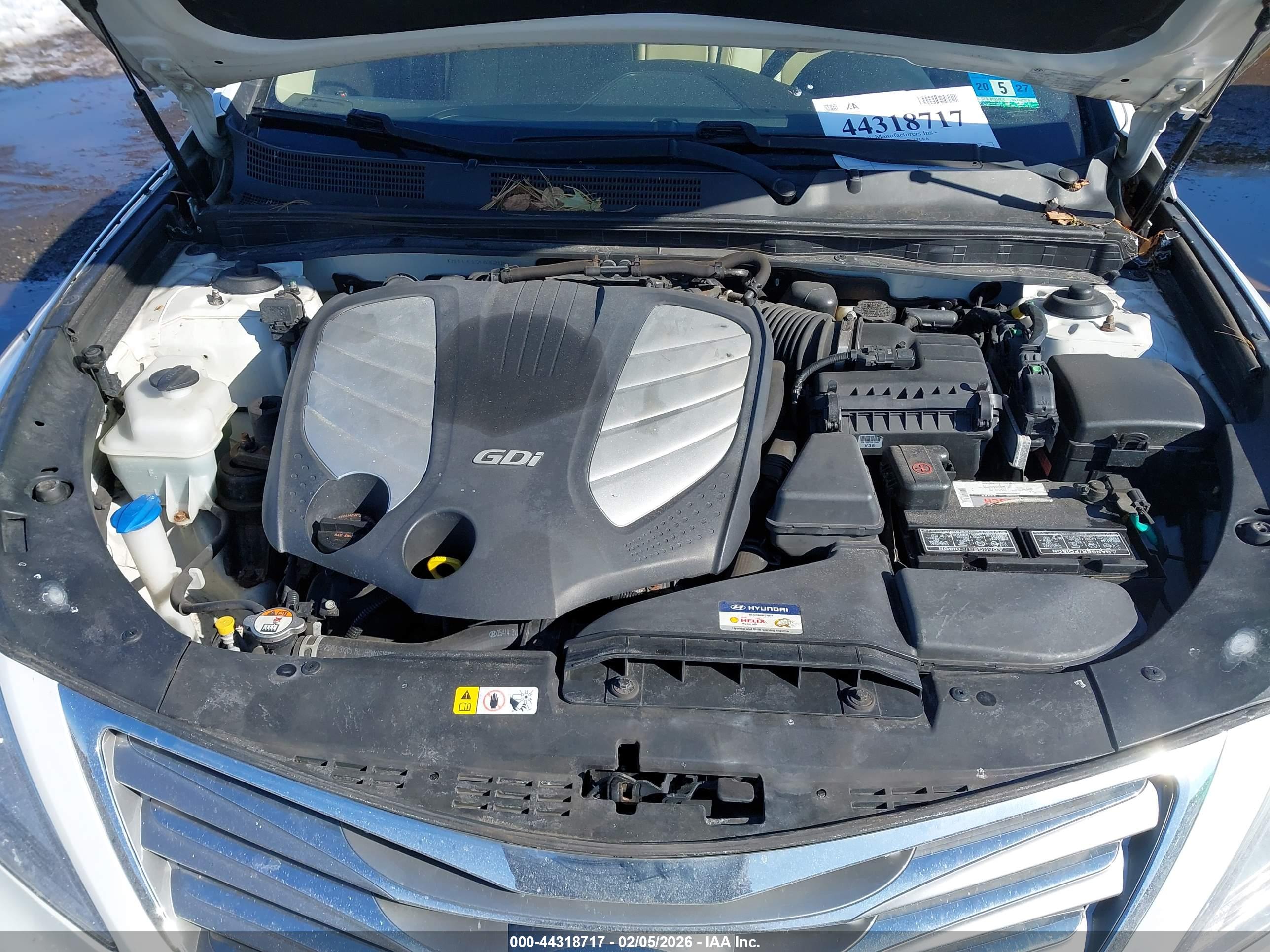 HYUNDAI AZERA image 10
