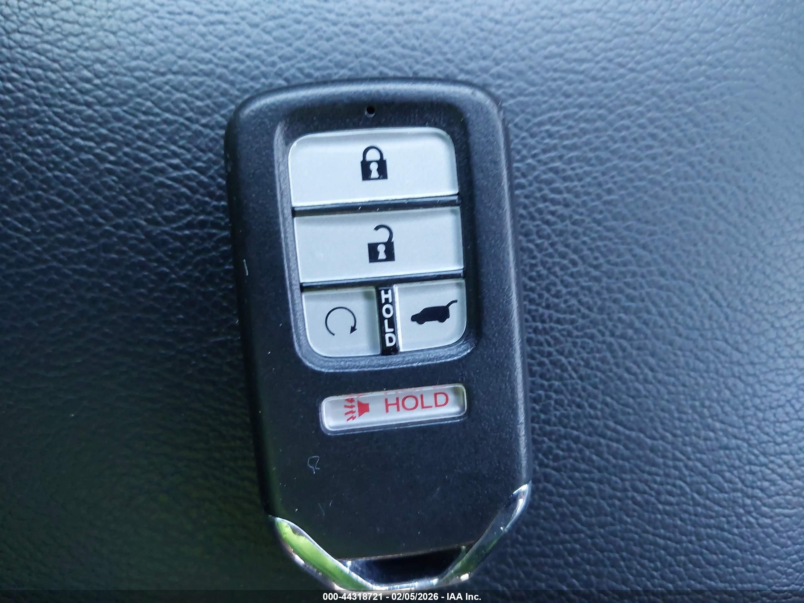 HONDA CR-V image 11