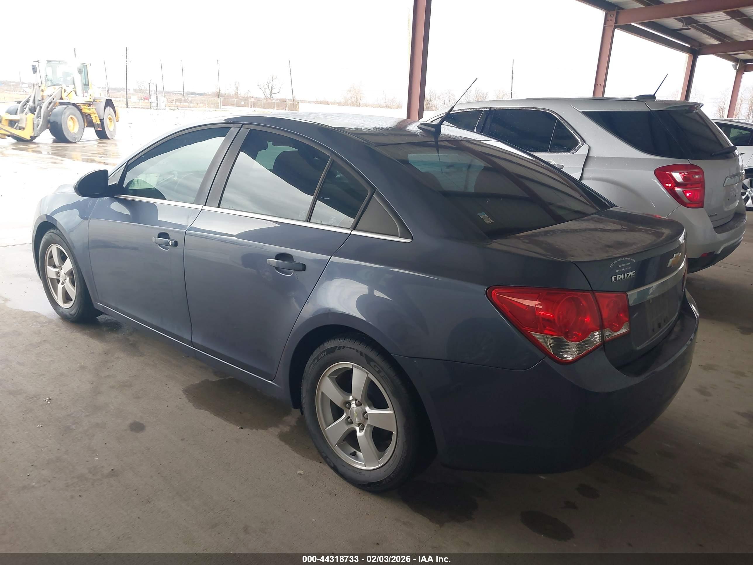 CHEVROLET CRUZE image 3