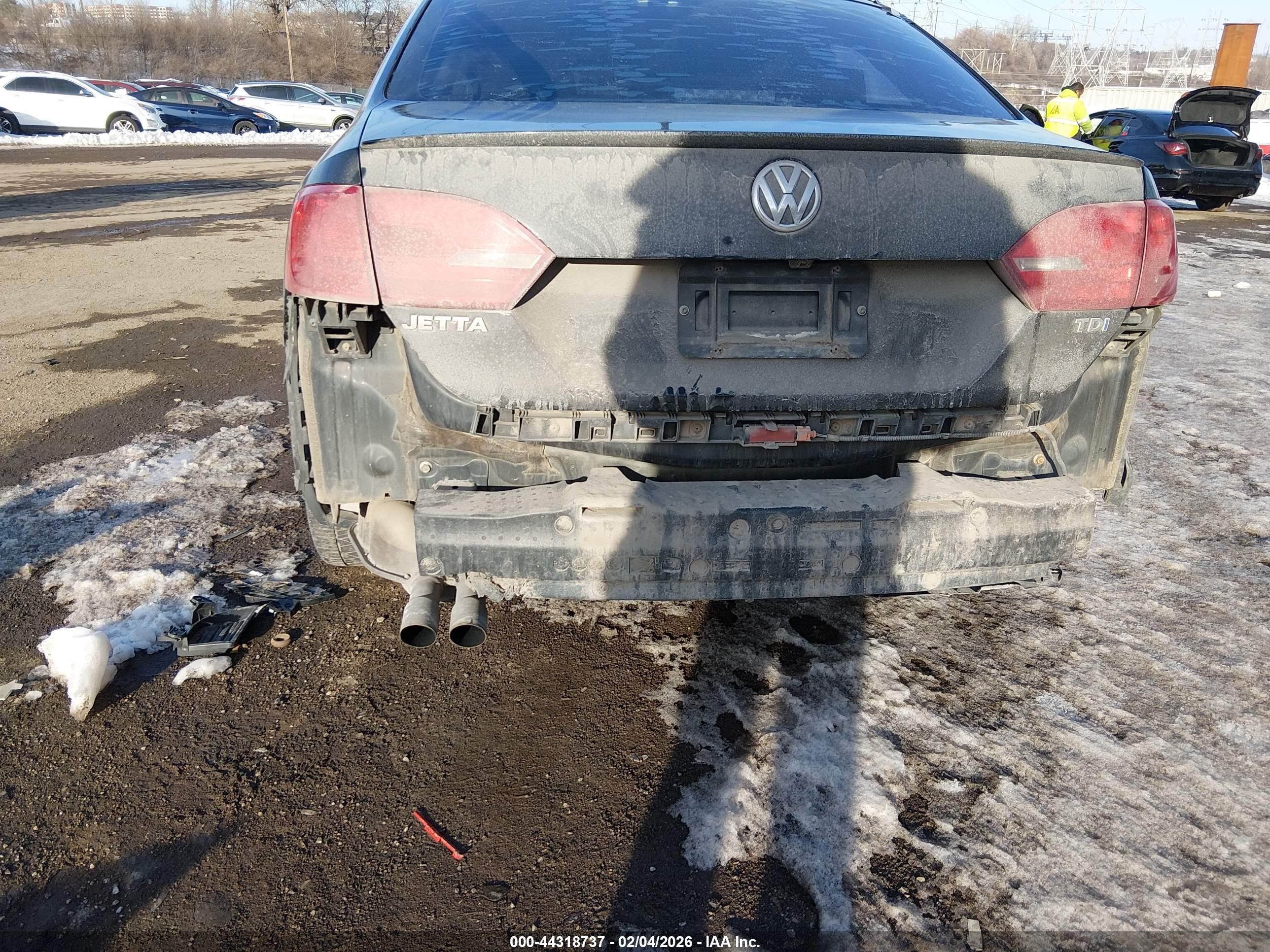 VOLKSWAGEN JETTA image 6
