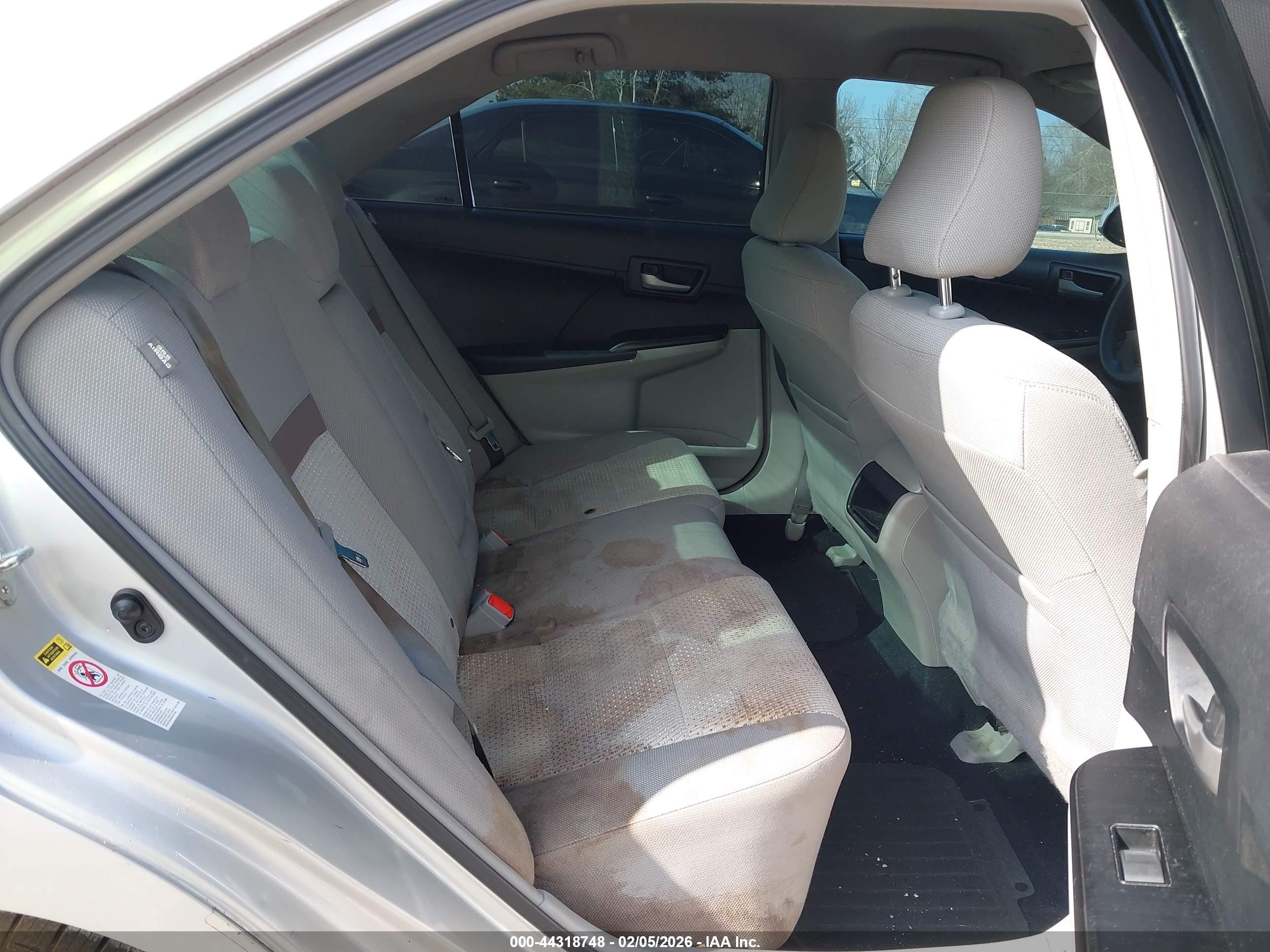 TOYOTA CAMRY image 8