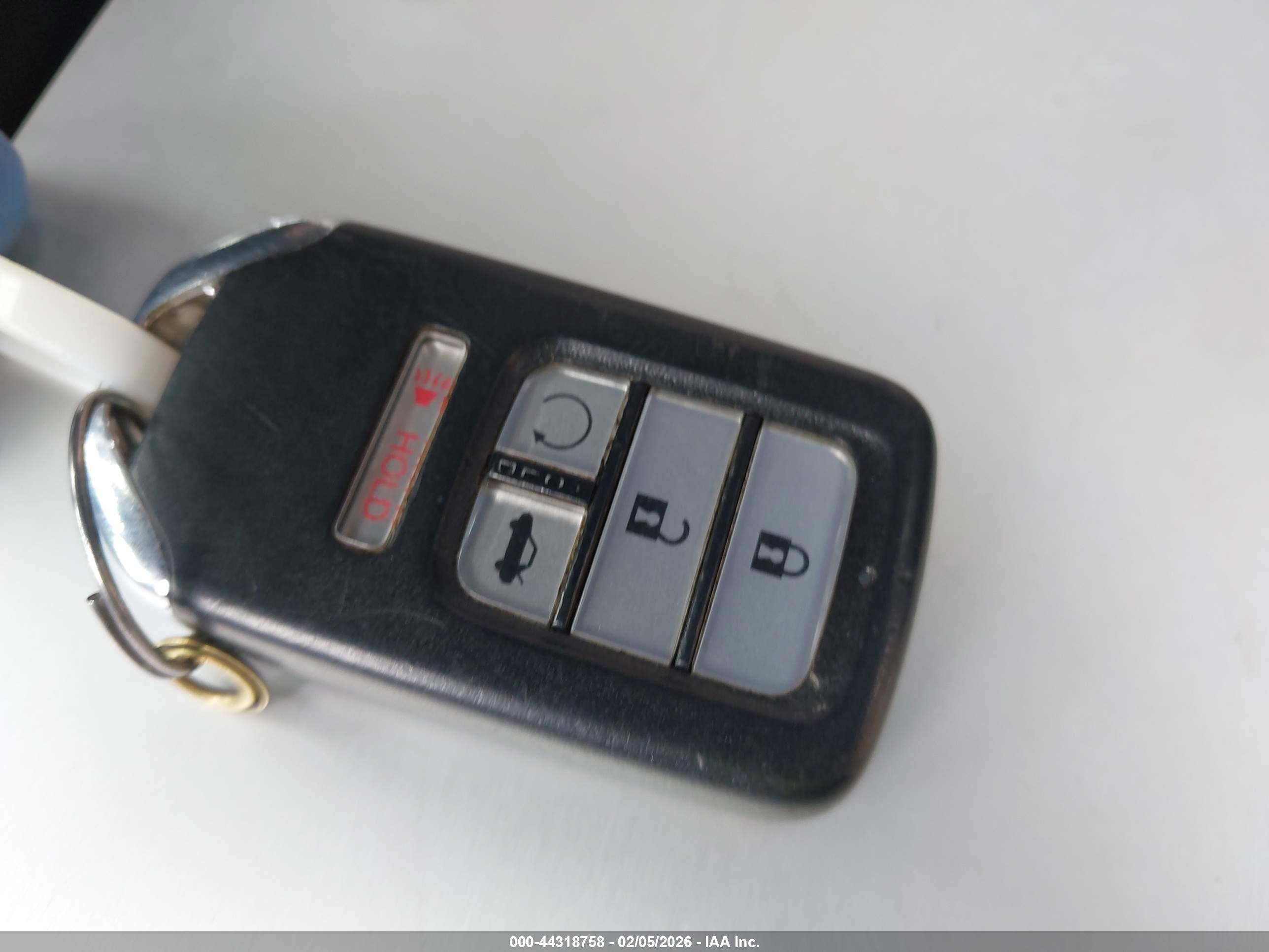 HONDA ACCORD image 11