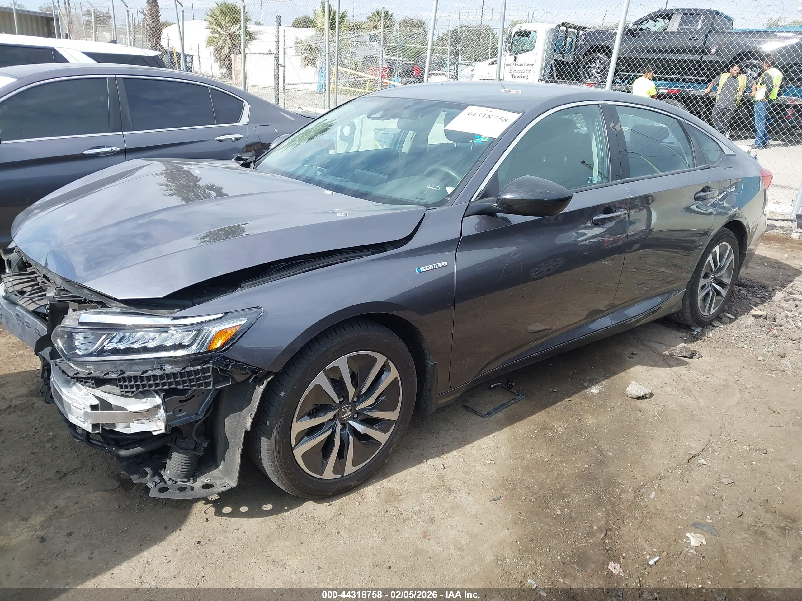 HONDA ACCORD image 2