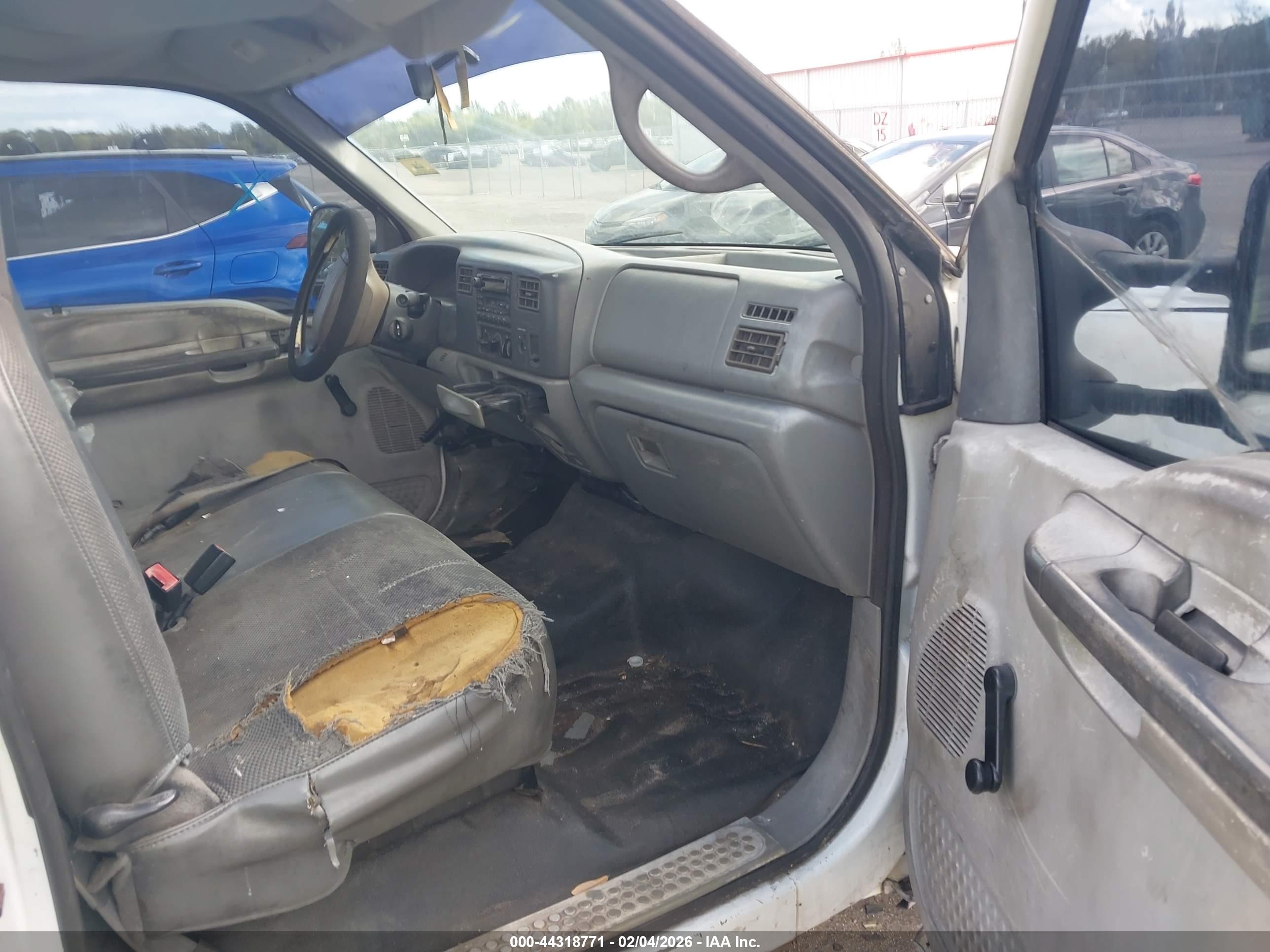 FORD F-250 image 5