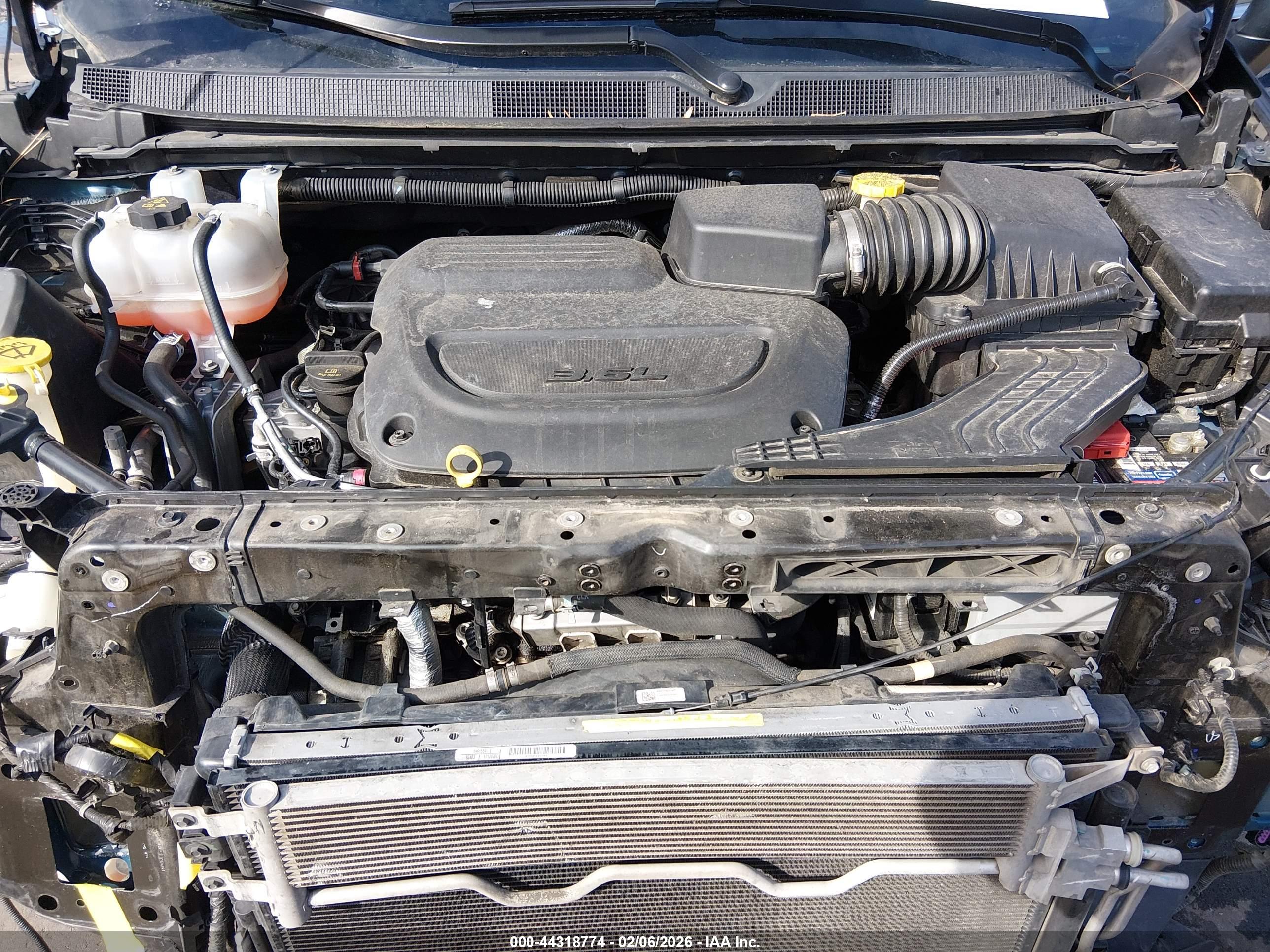 CHRYSLER VOYAGER image 10